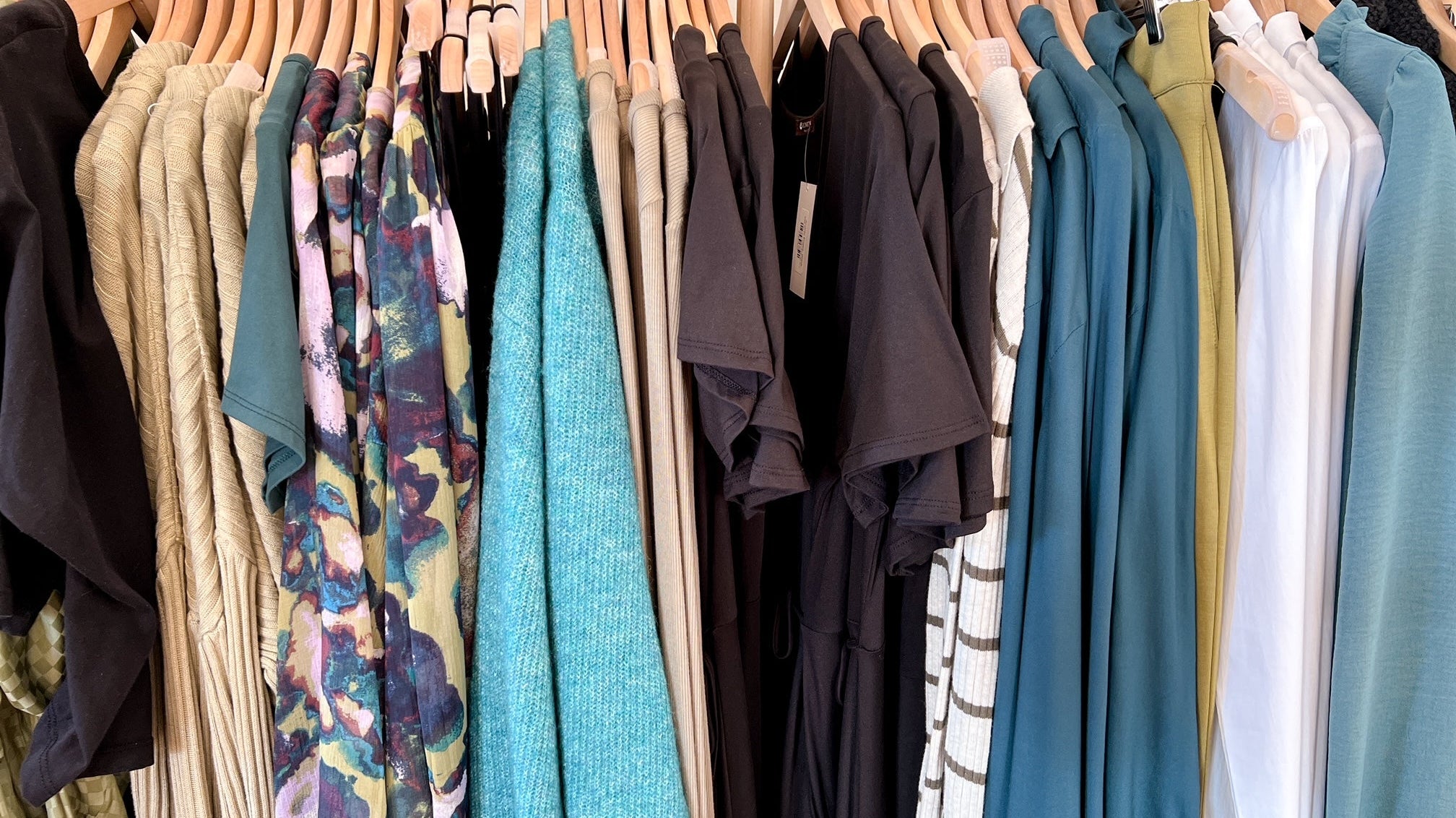 Spring Cleaning? Here Are 5 Ways to Upcycle Your Clothing - Rose & Lee Co