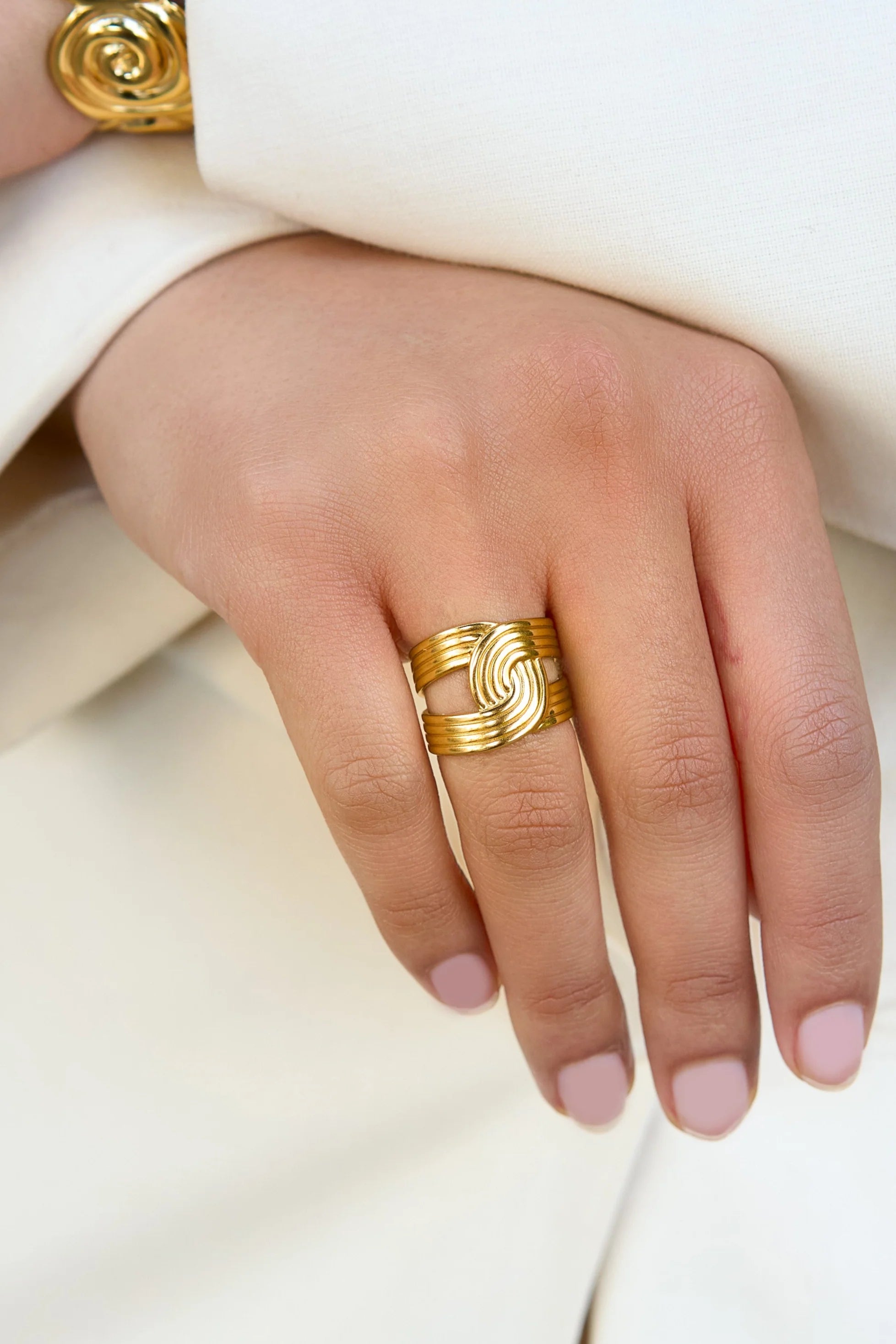 Gold Twist Adjustable Ring