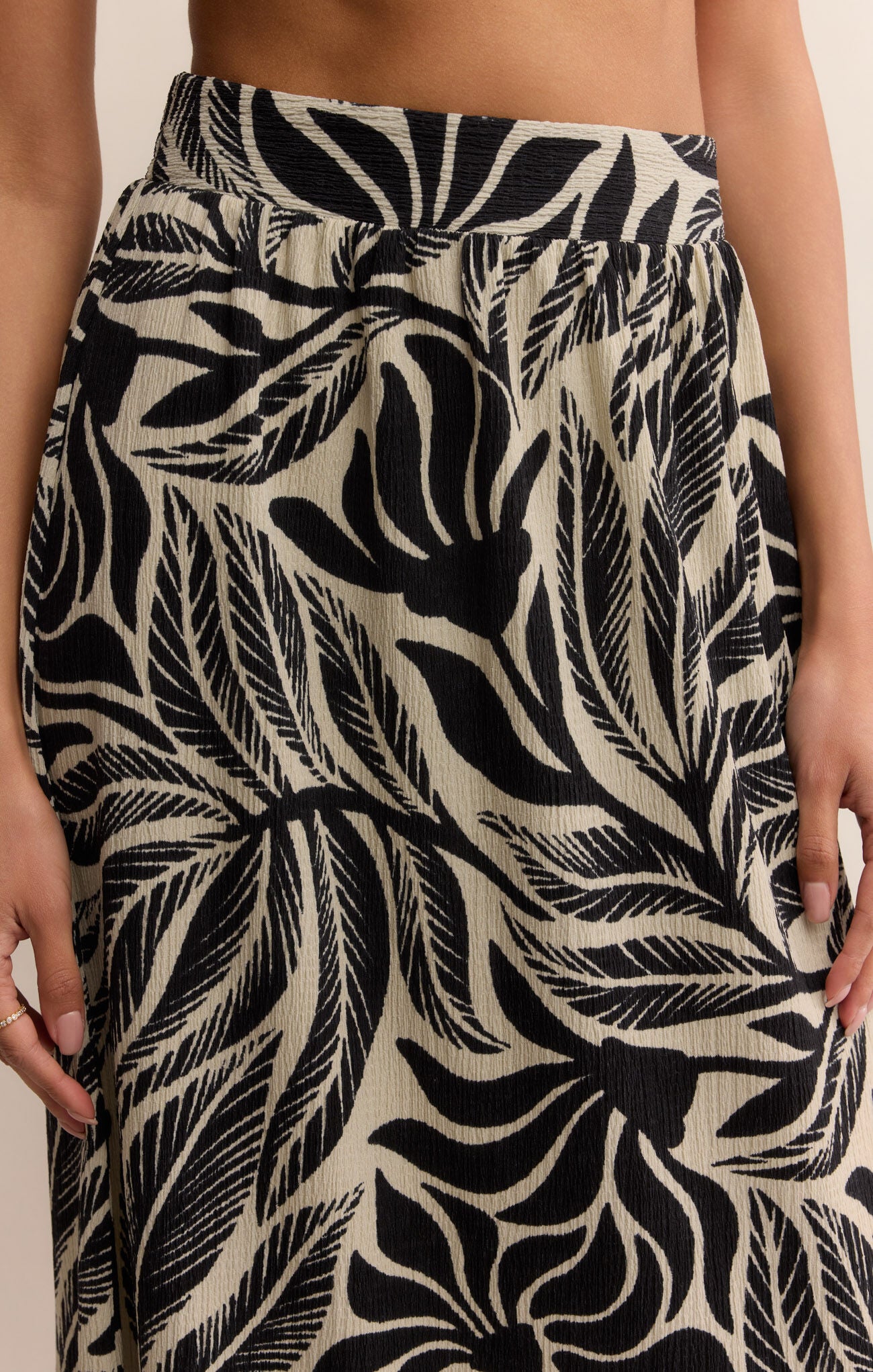 Rose & Lee Co Serendipity Skirt, Black by Z Supply unknown