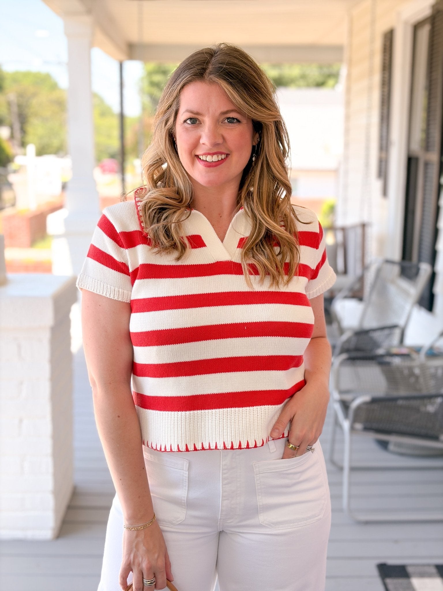 Rose & Lee Co Dalton Top, Coral/White short sleeve