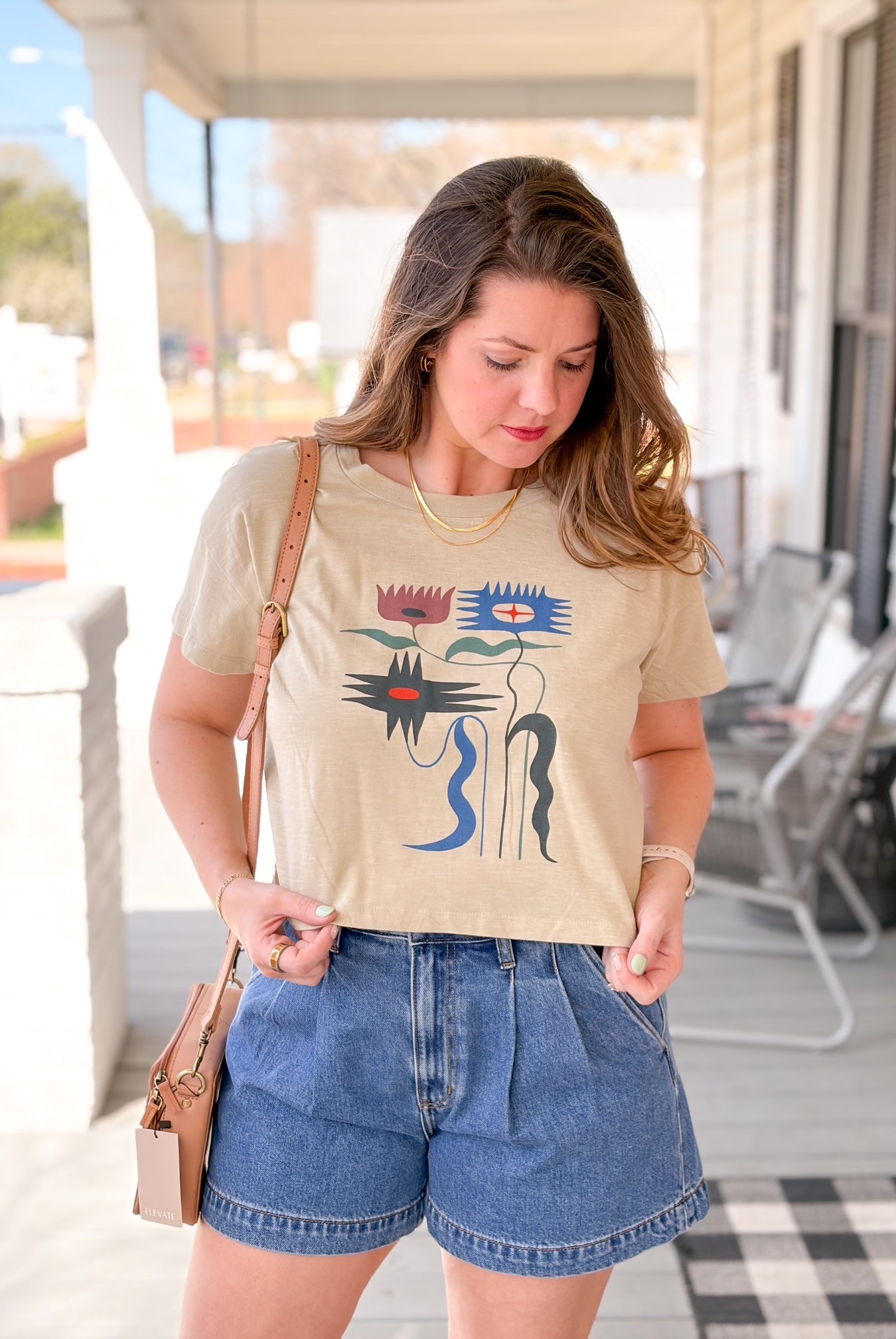 Rose & Lee Co Debra Floral Tee, Eucalyptus short sleeve