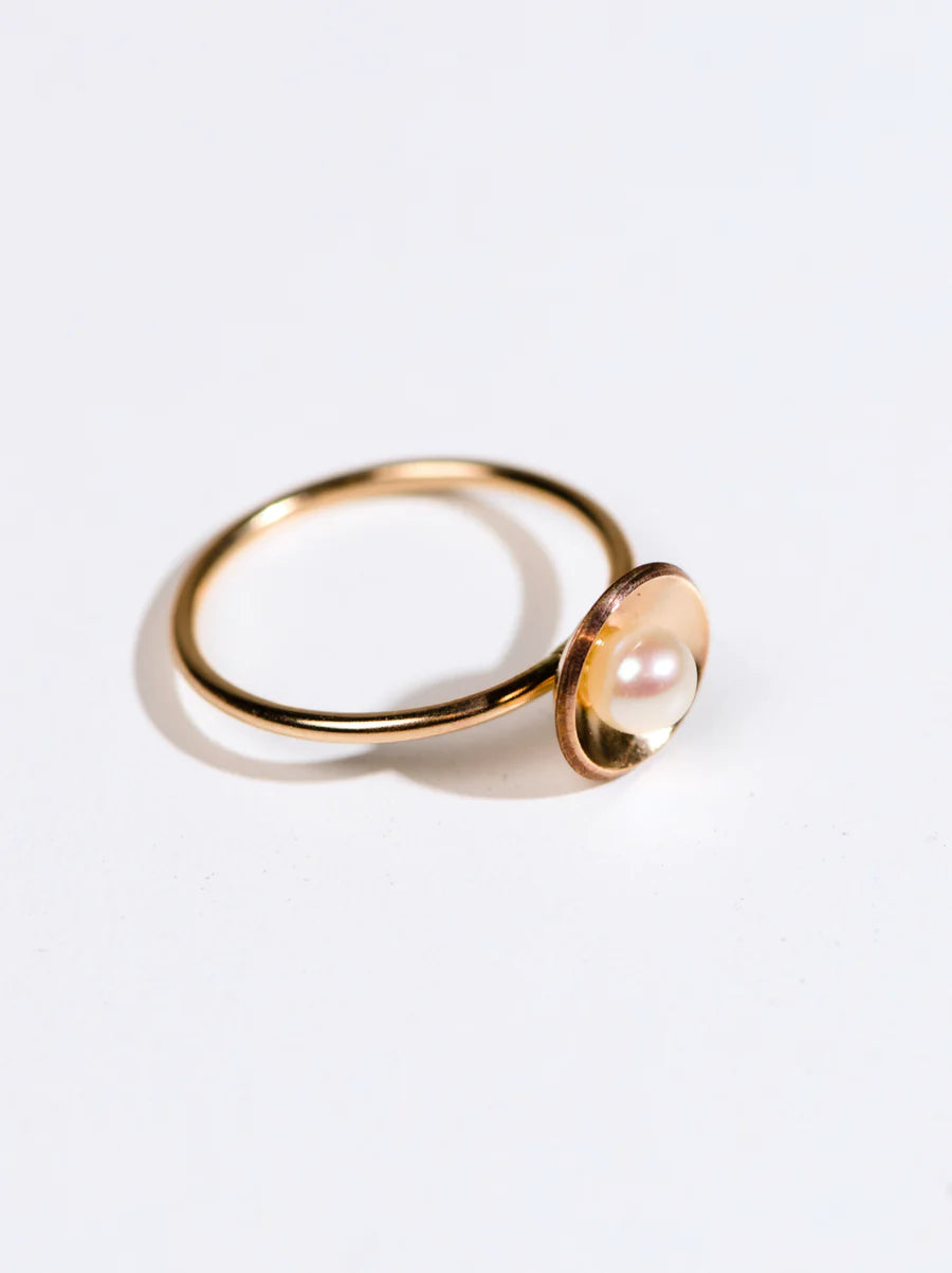 Gold Pearl Dish Ring