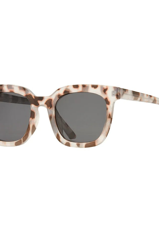 Rose & Lee Co Fallon Sunglasses, Ivory Tortoise Accessories