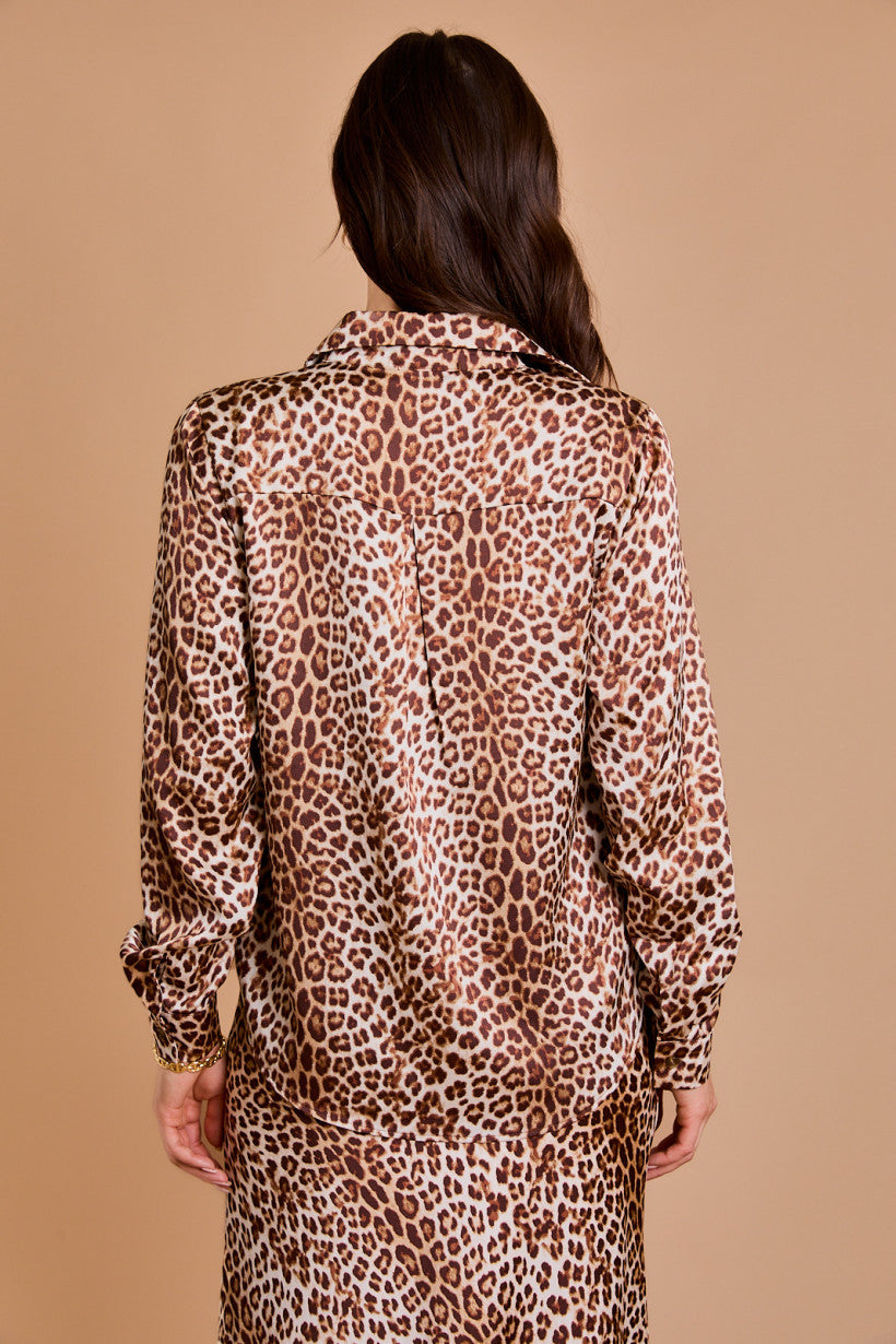GillilongSleevecollaredleopardprinttopback