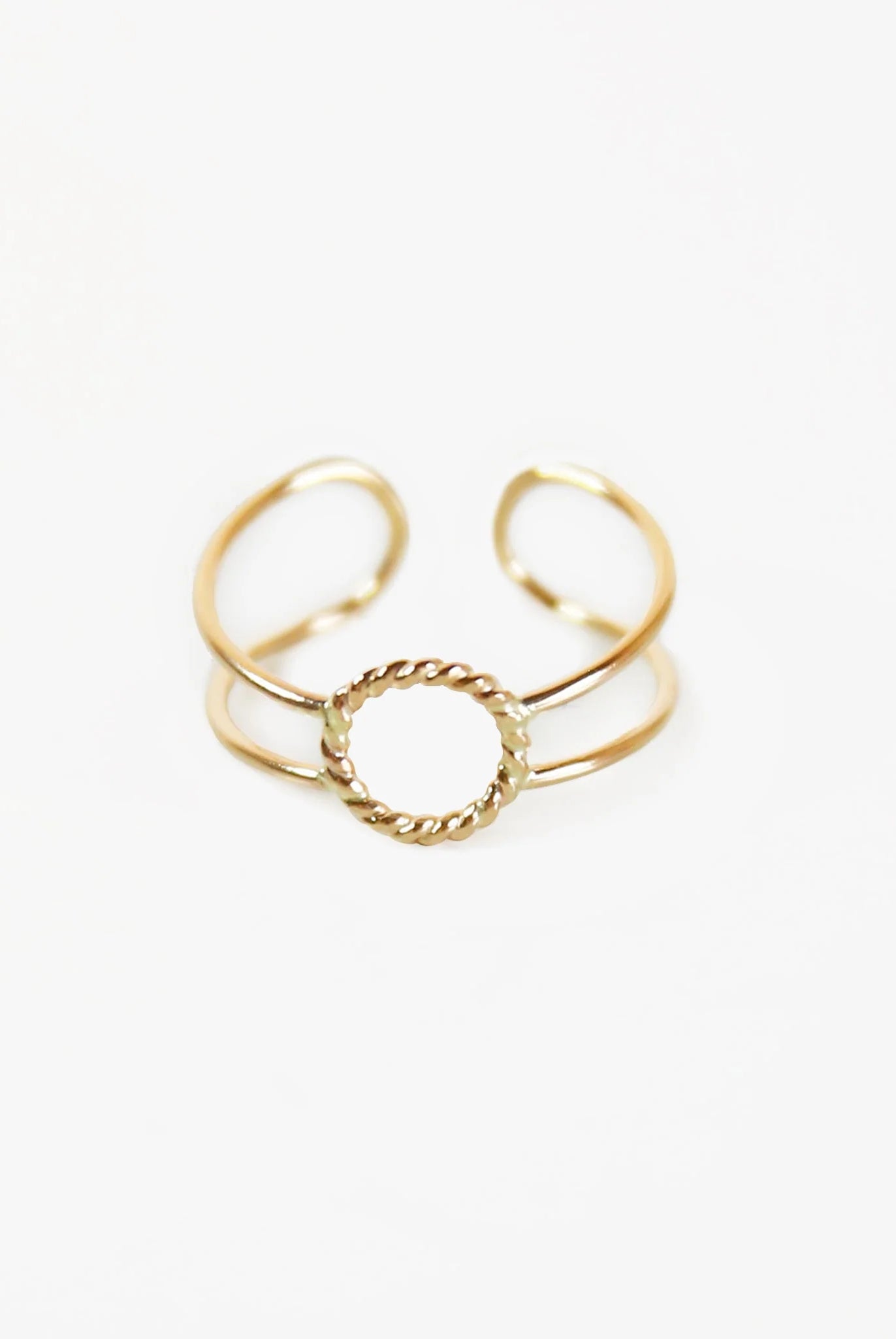 Open circle gold ring