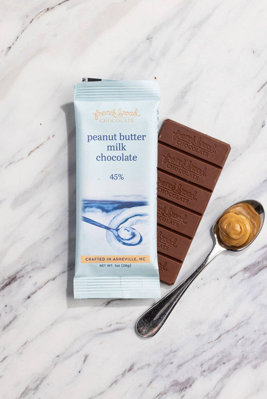 Rose & Lee Co Peanut Butter Milk 45%, 28g Food & Drink