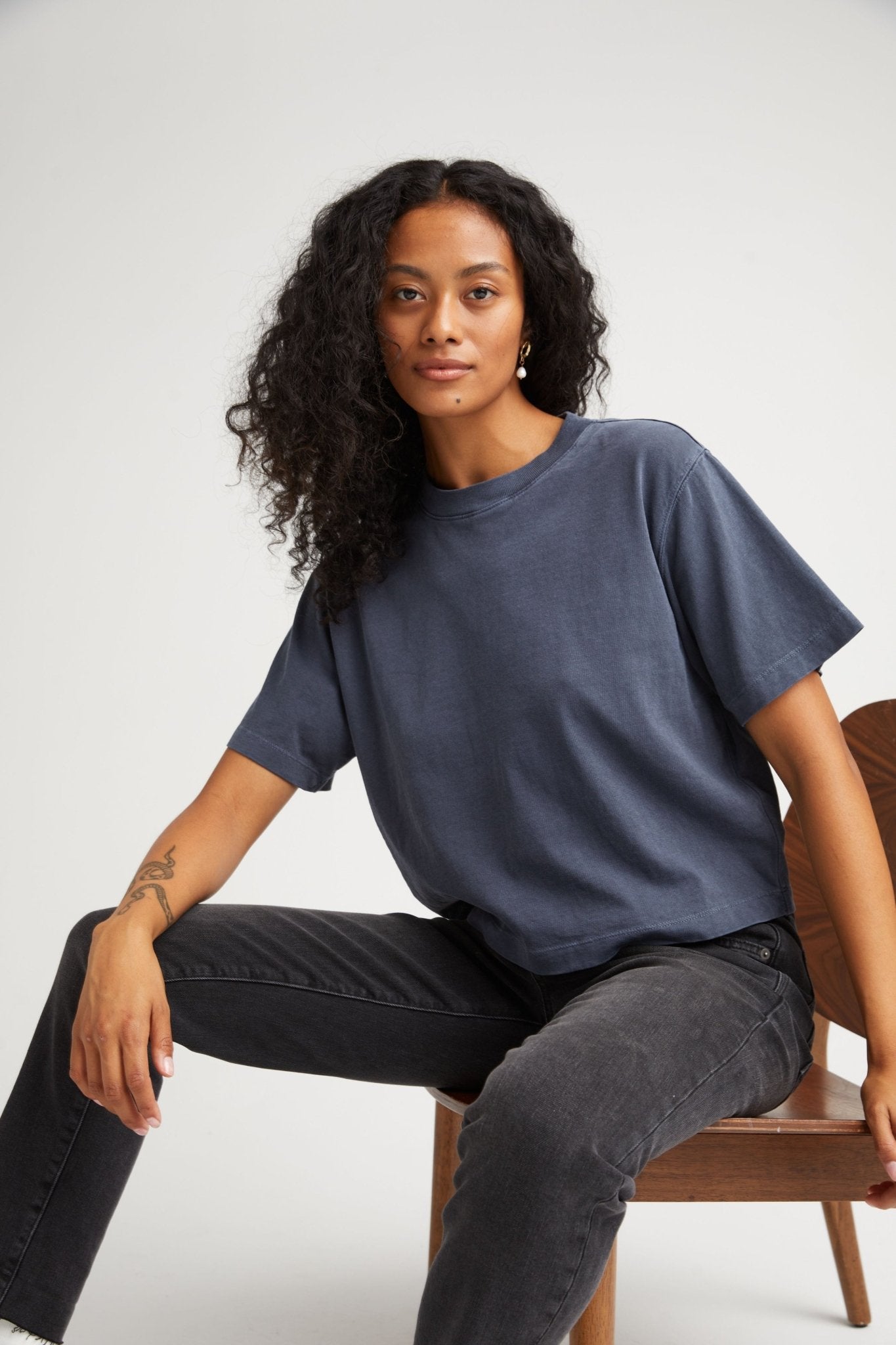 Rose & Lee Co Brecken Top, Blue Steel short sleeve