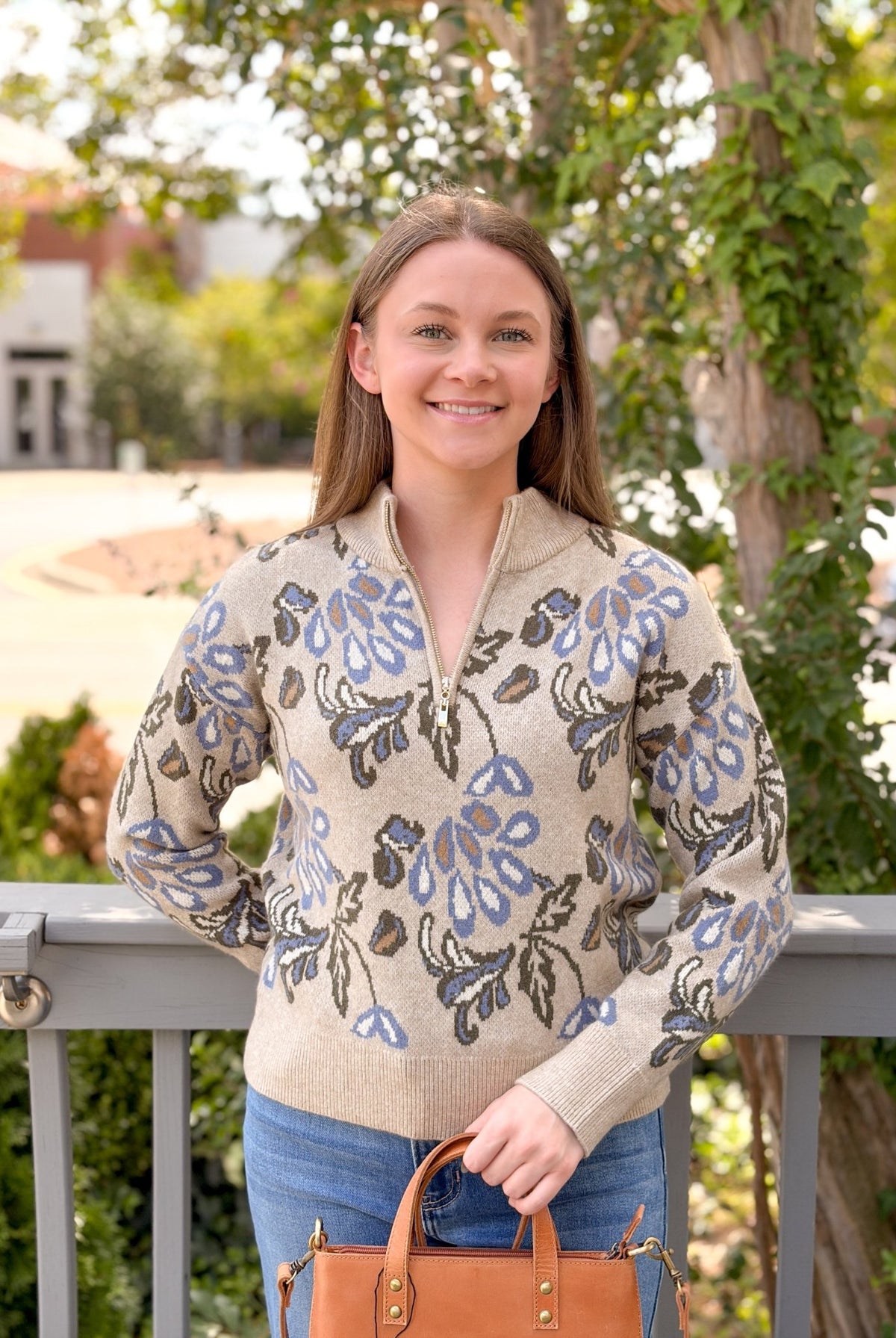 Rose & Lee Co Alisson Pullover, Barley Sweaters