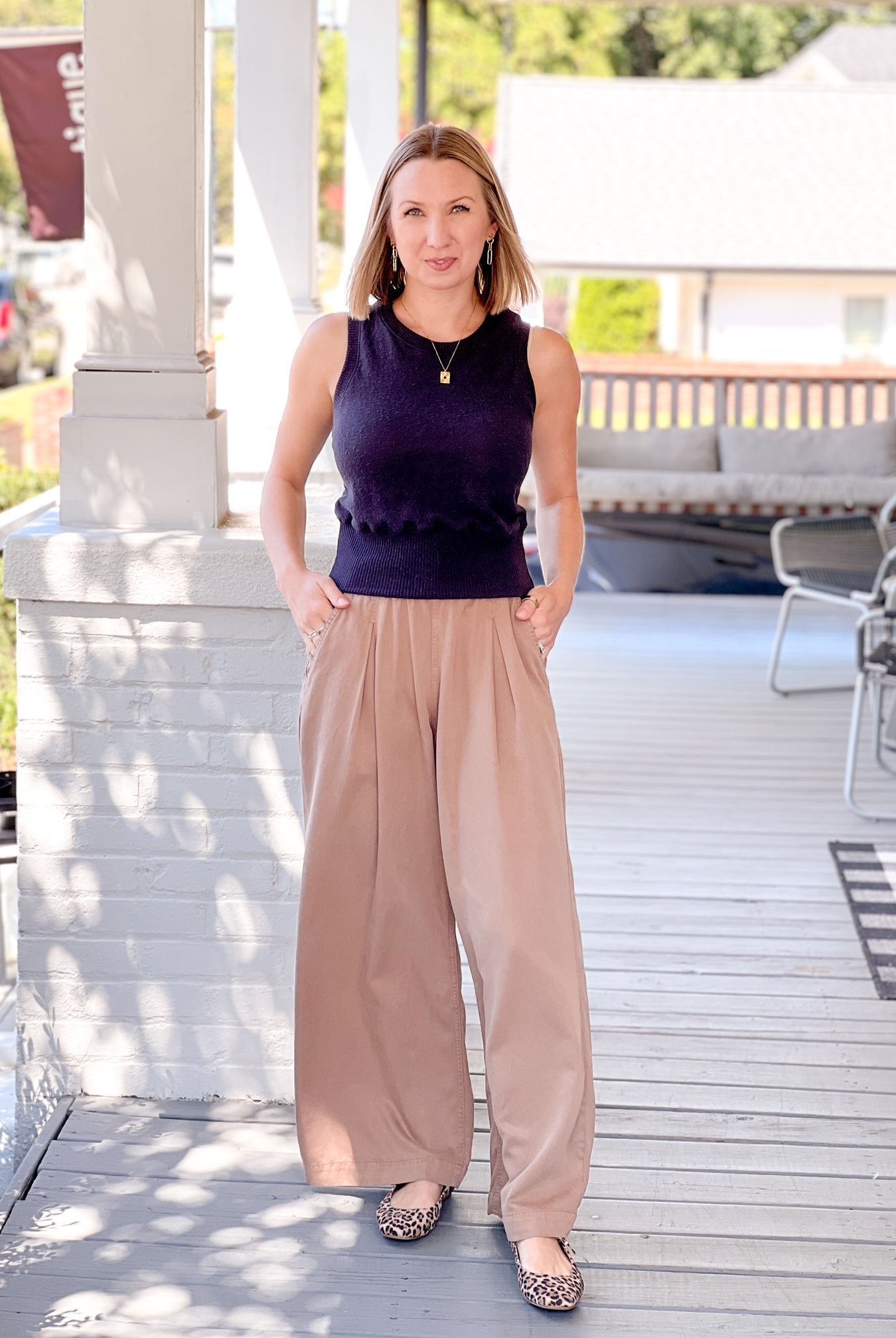 high rise trousers with elastic waist