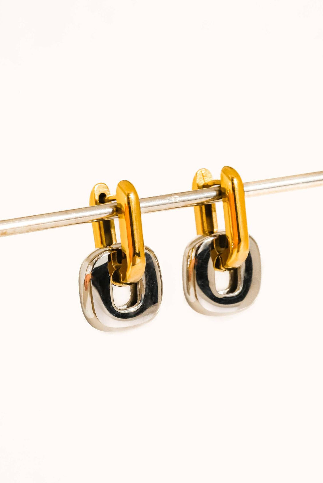 Rose & Lee Co Arliss Link Earrings, 18k Gold Earrings