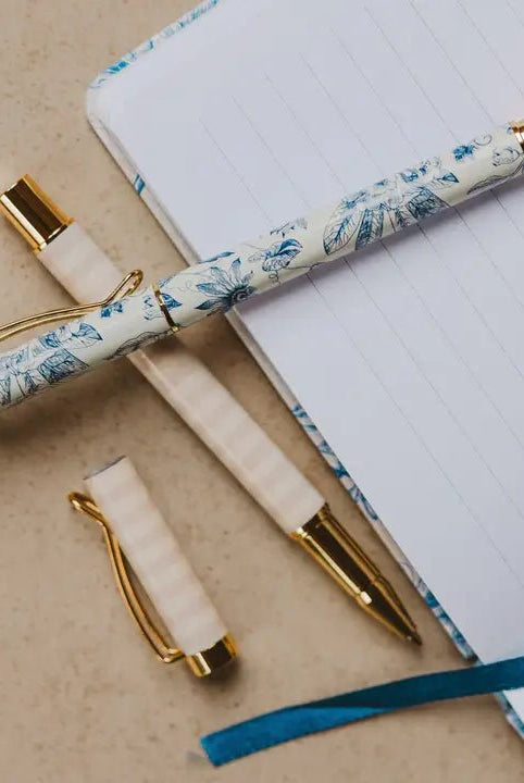 Rose & Lee Co Metal Pen Set, Blue Delft Home & Gifts