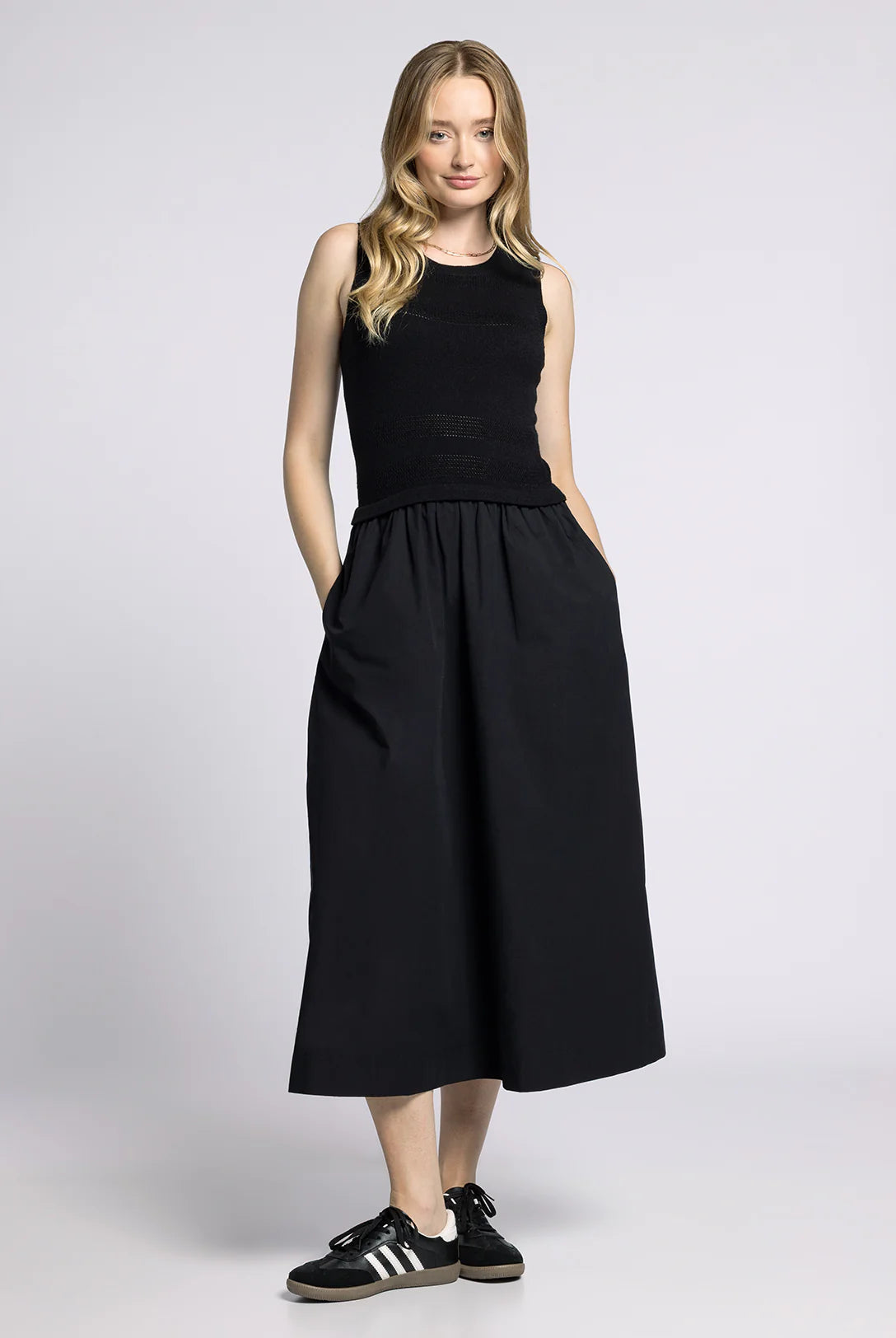 Black Contrast Midi Sleeveless Dress