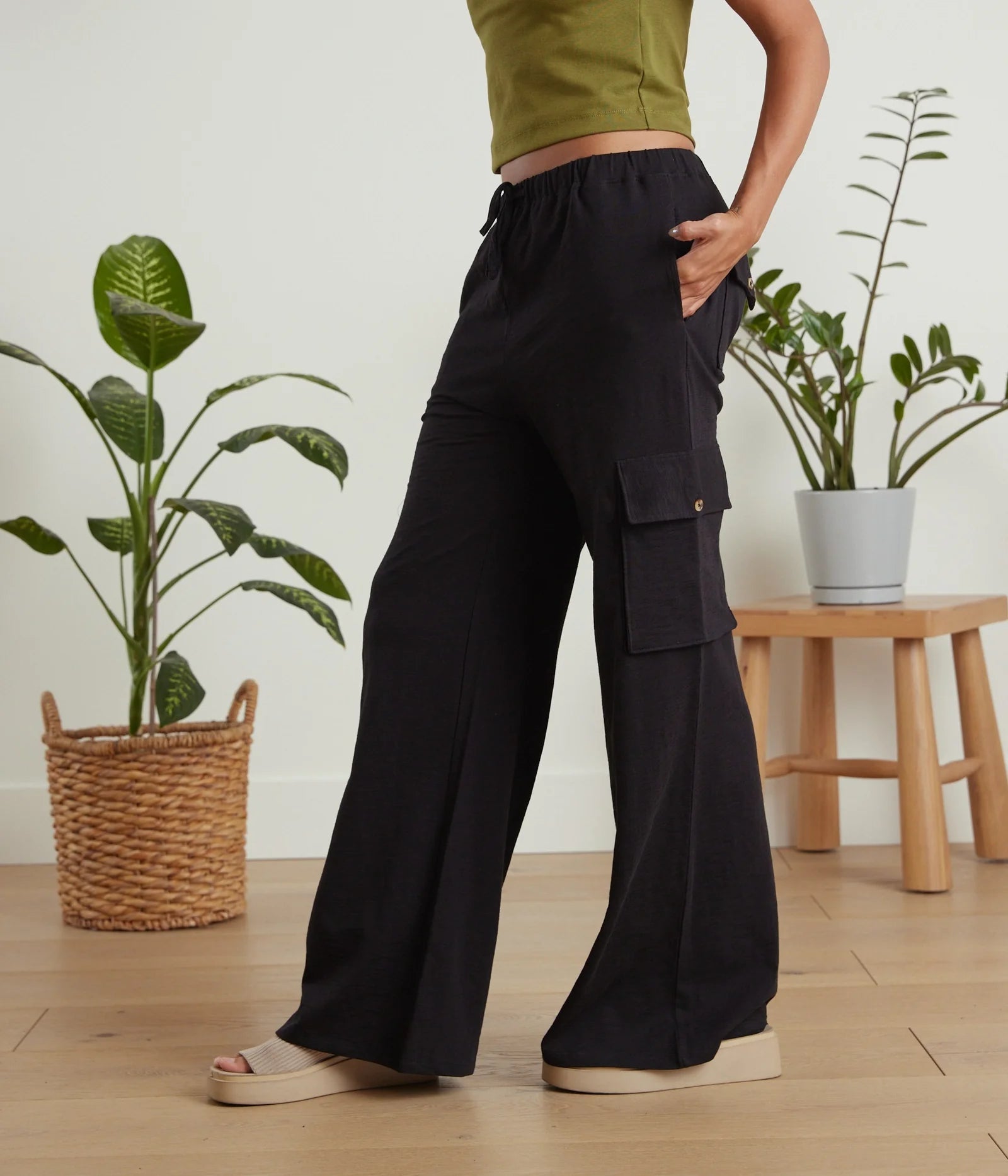 Black Cargo Pants