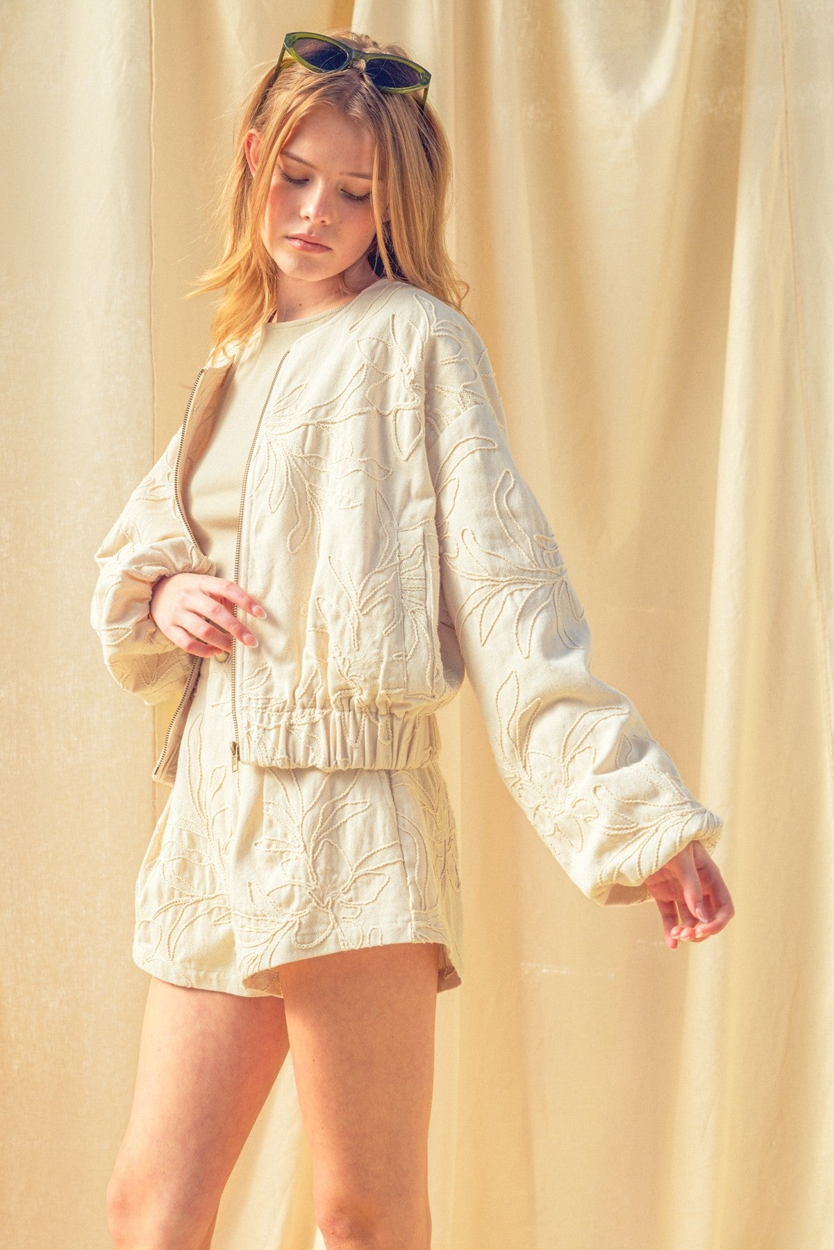 Cream Floral Jacquard Zippered Jacket