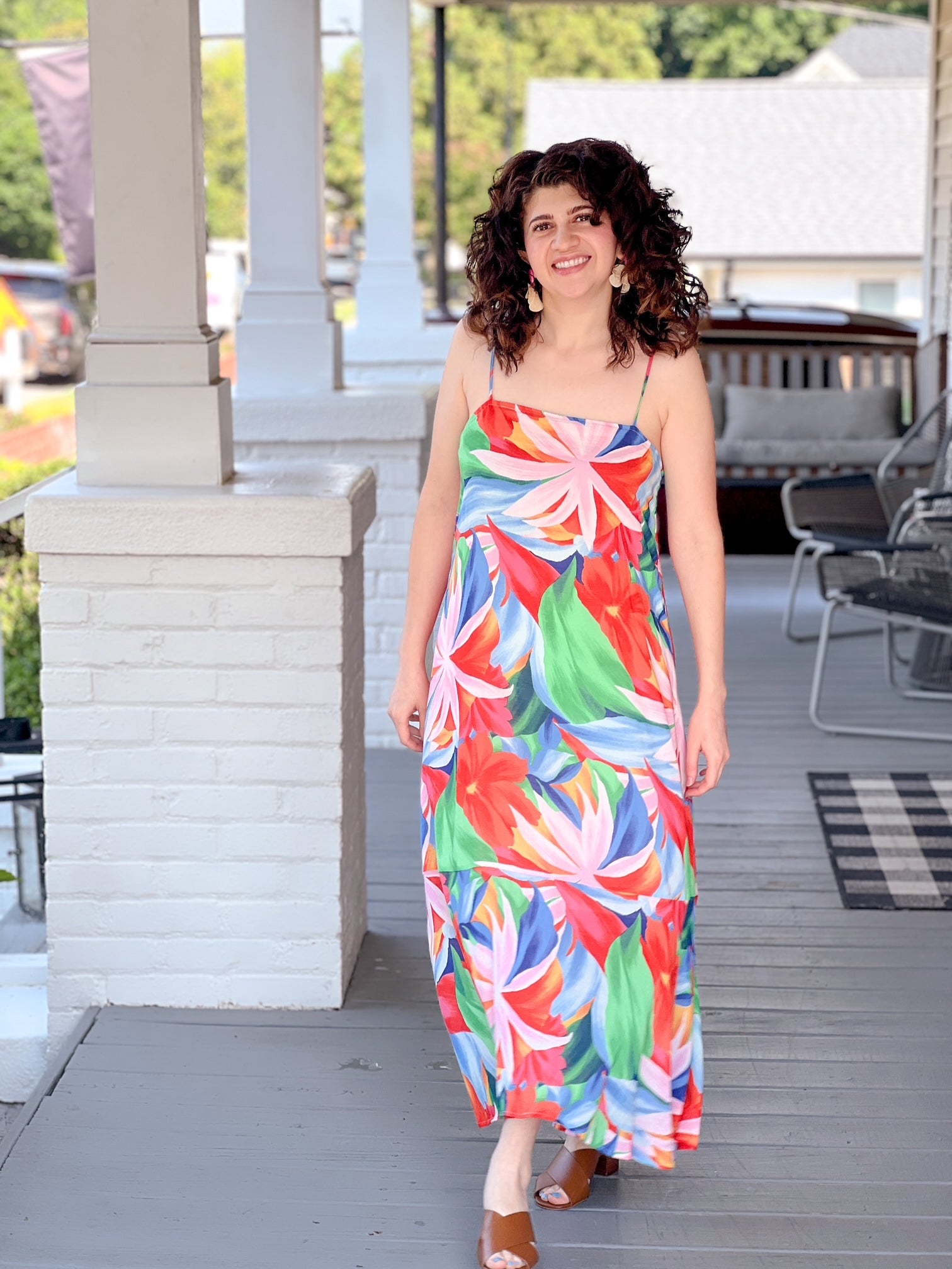 sleeveless maxi length dress with tropical pattern
