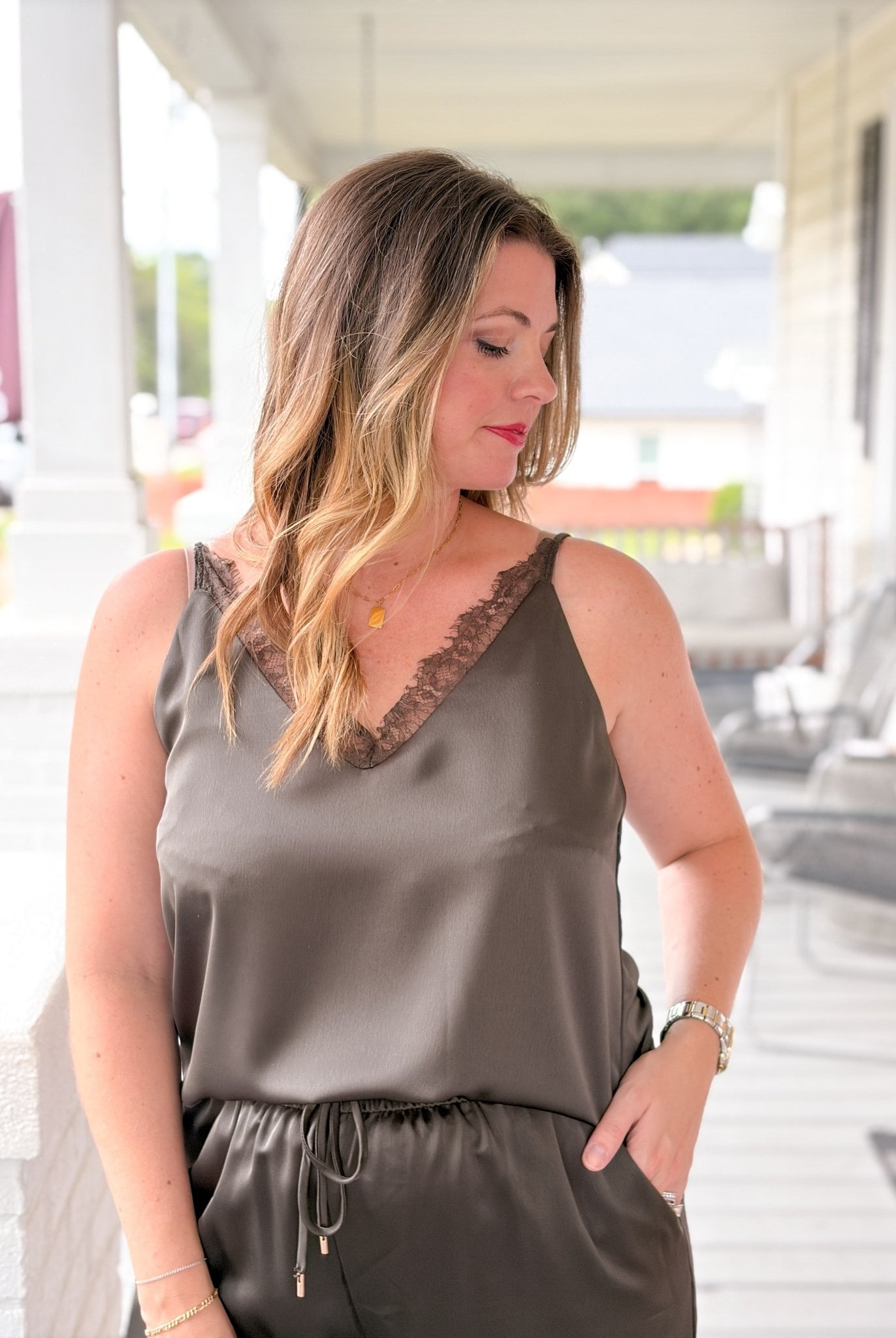 Rose & Lee Co Reese Top, Dark Olive Work Tops