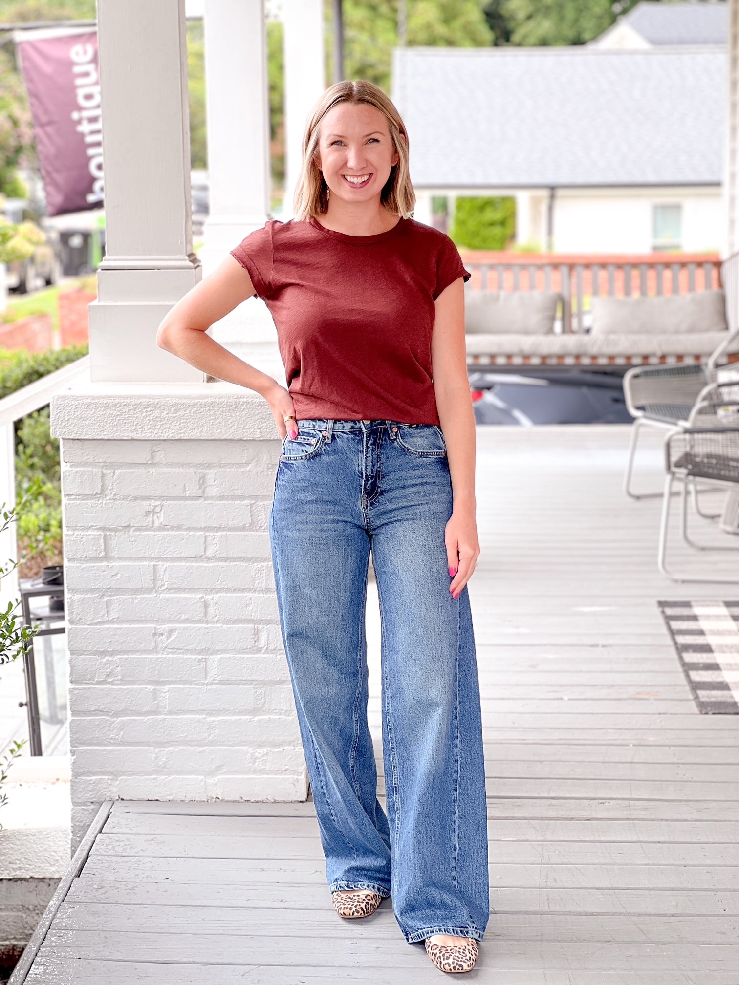 wide leg, vintage style stretch denim
