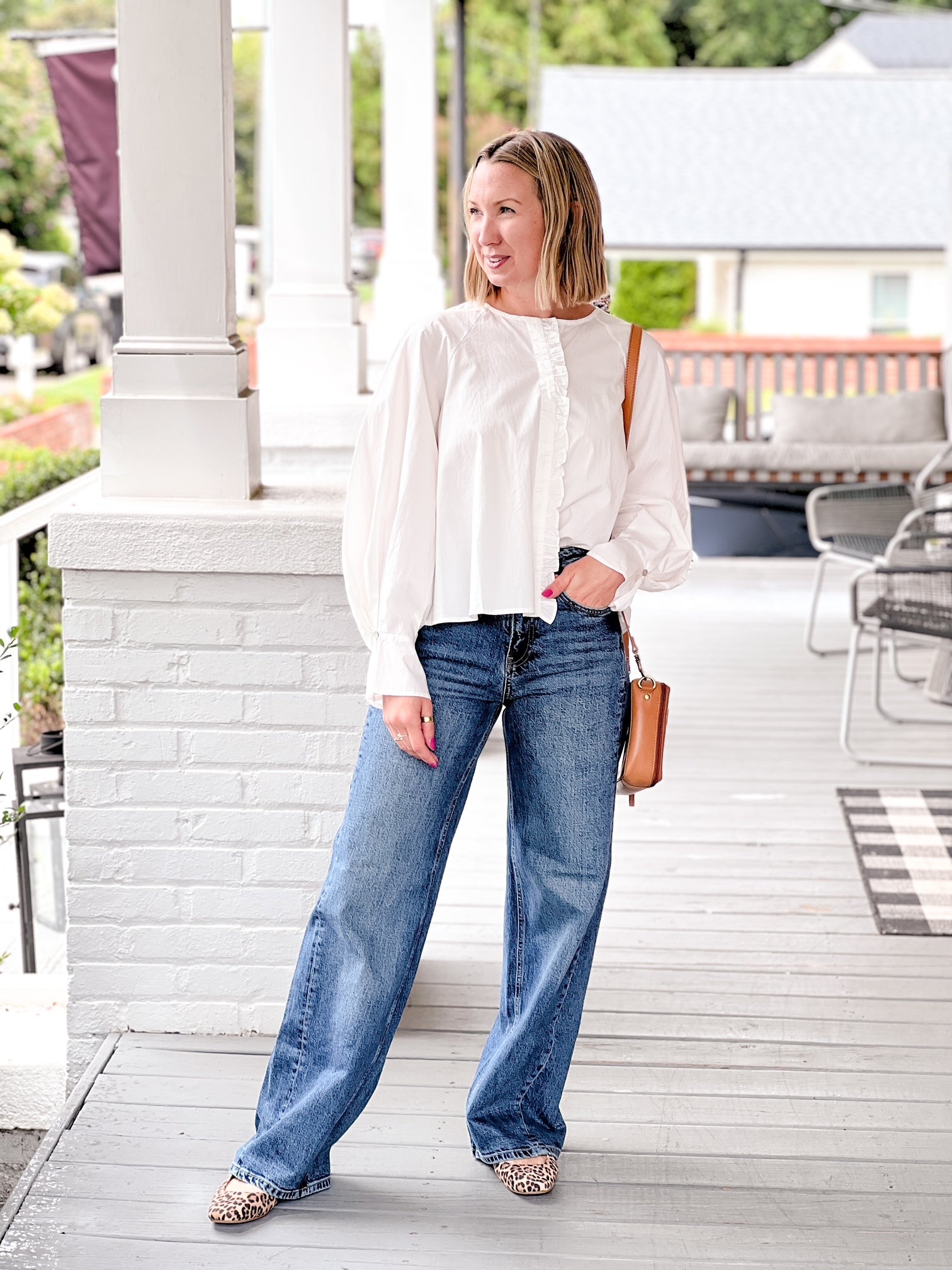 long sleeve, white, puff sleeve blouse