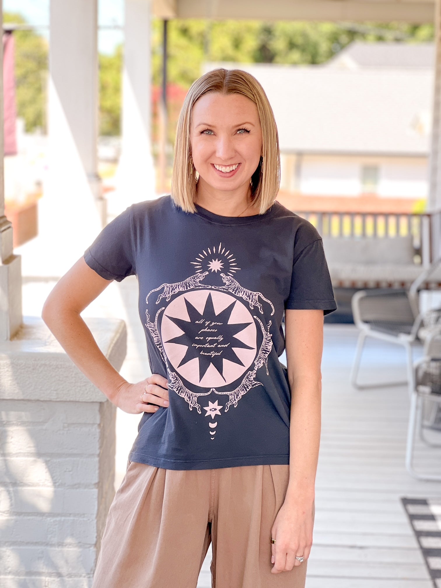 short sleeve top with mystical tiger pattern