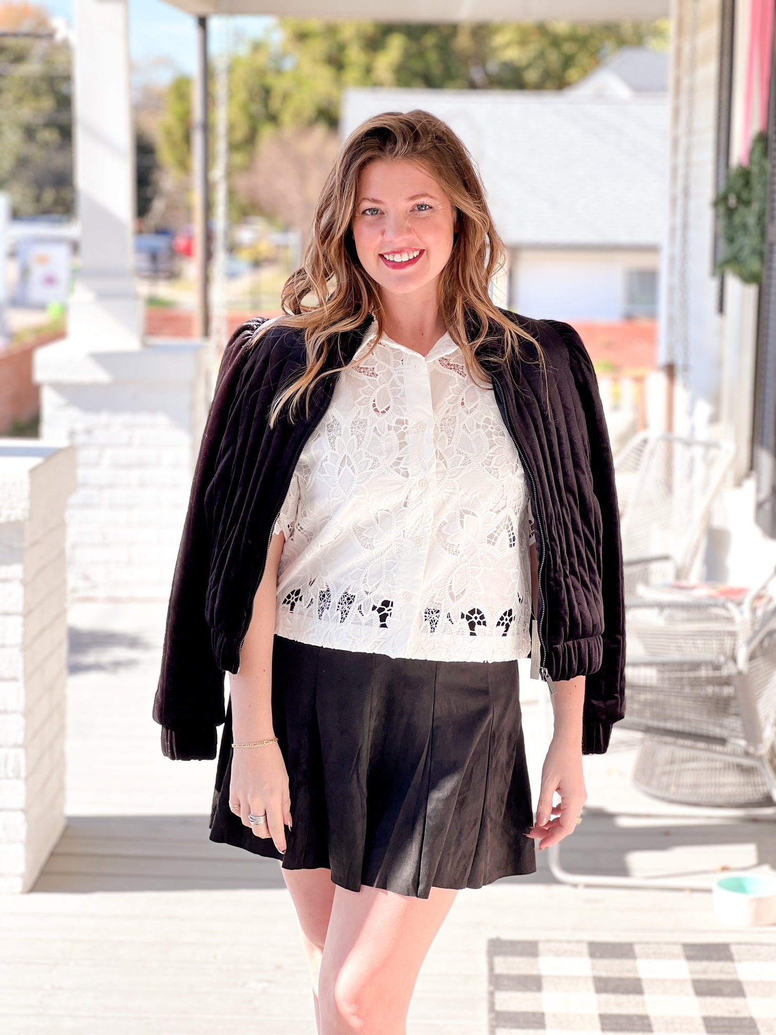 White Lace Embroidered Short Sleeve Top