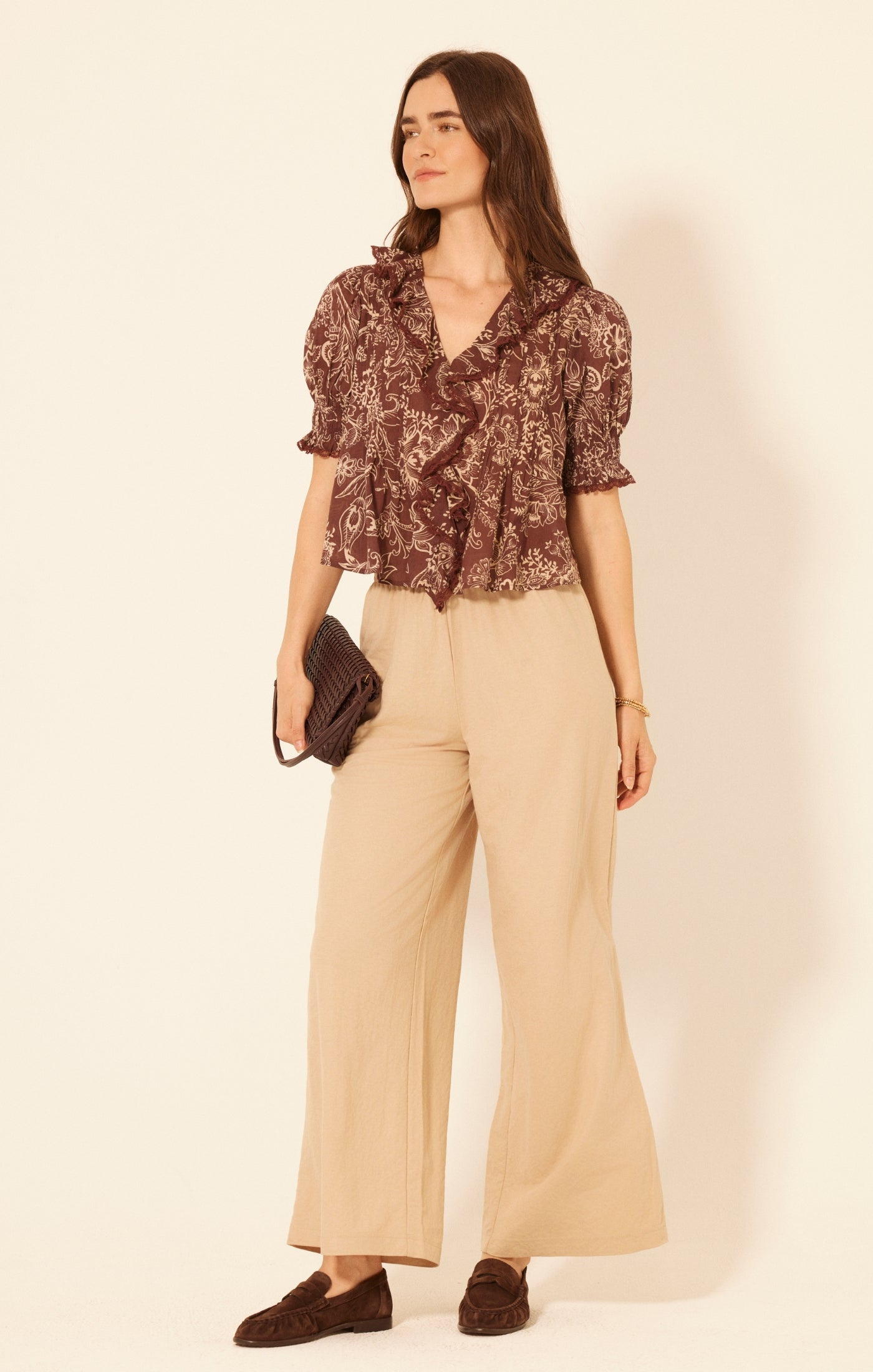 Short Sleeve Brown Floral Ruffled Top