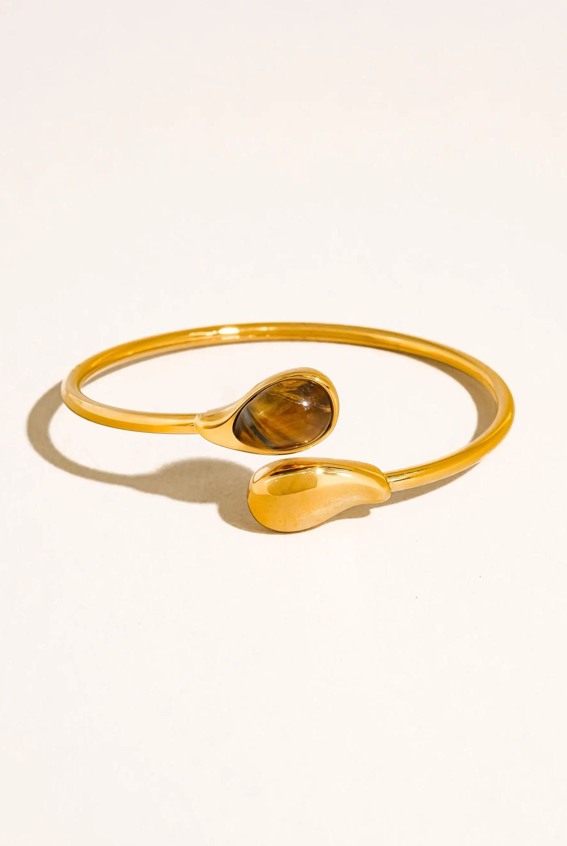 Rose & Lee Co Harbor Stone Cuff, 18k Gold Bracelets