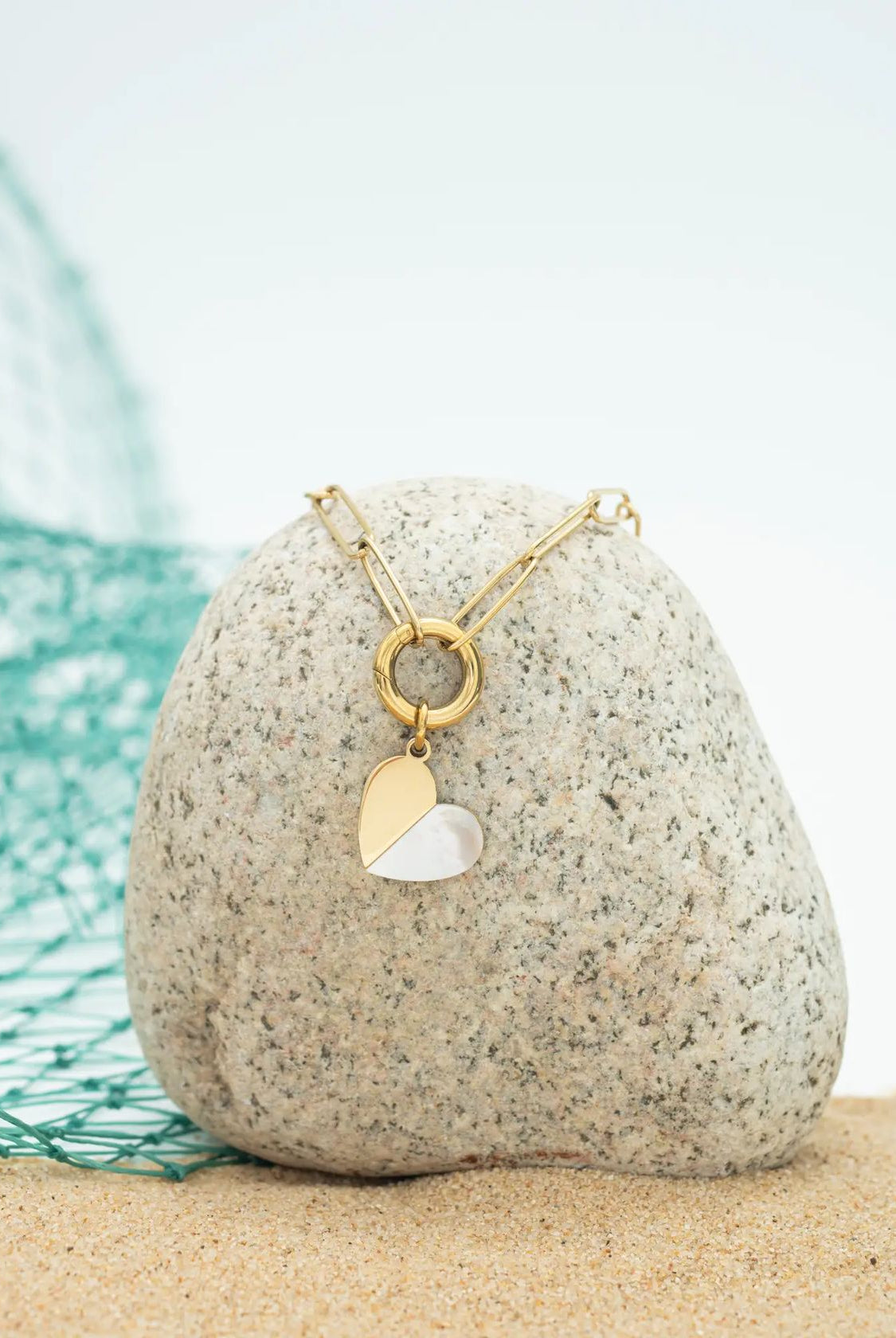 Rose & Lee Co Heart Of Mary Necklace, Gold Necklaces