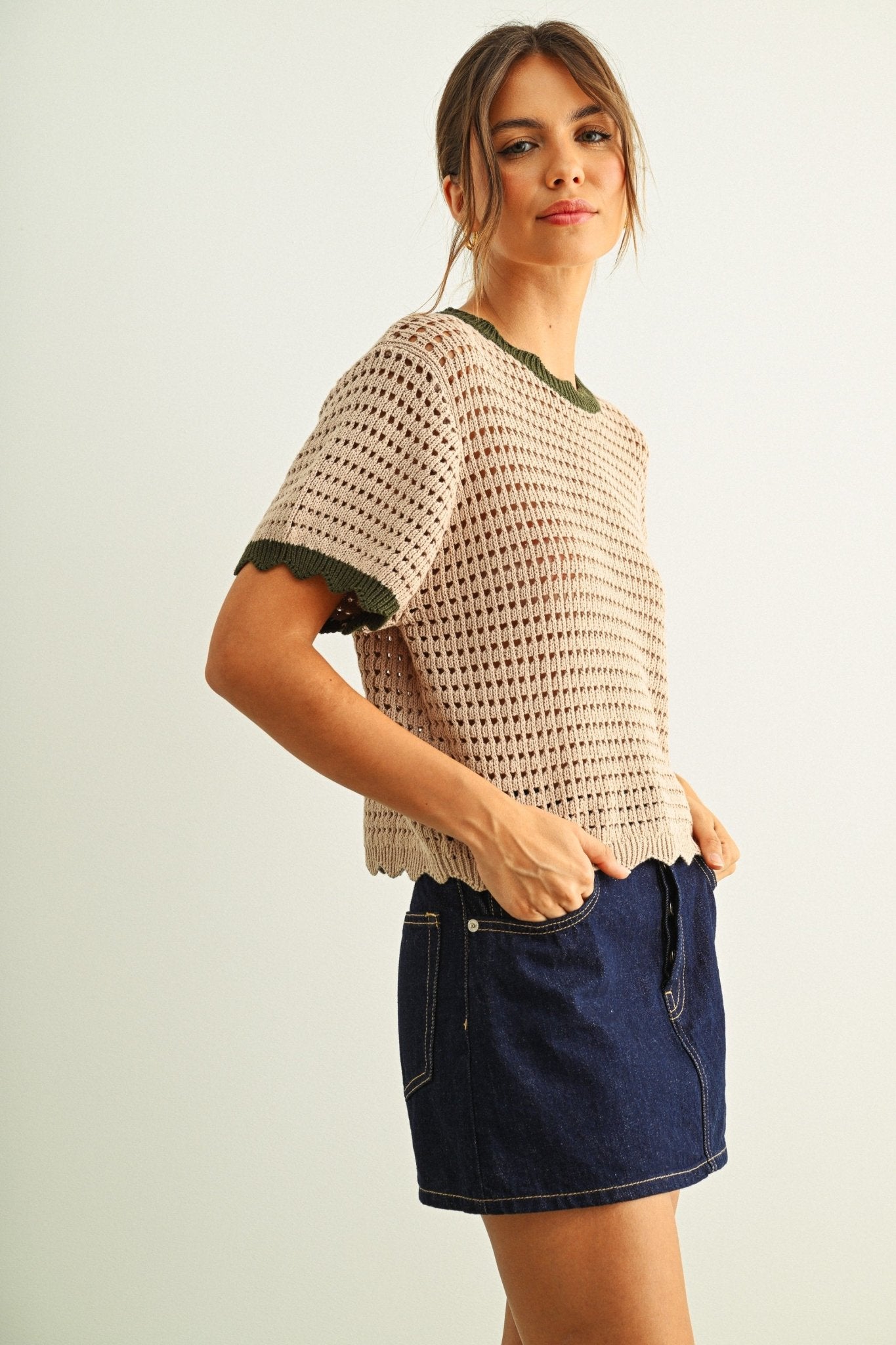 Rose & Lee Co Kaylie Top, Tan/Olive short sleeve