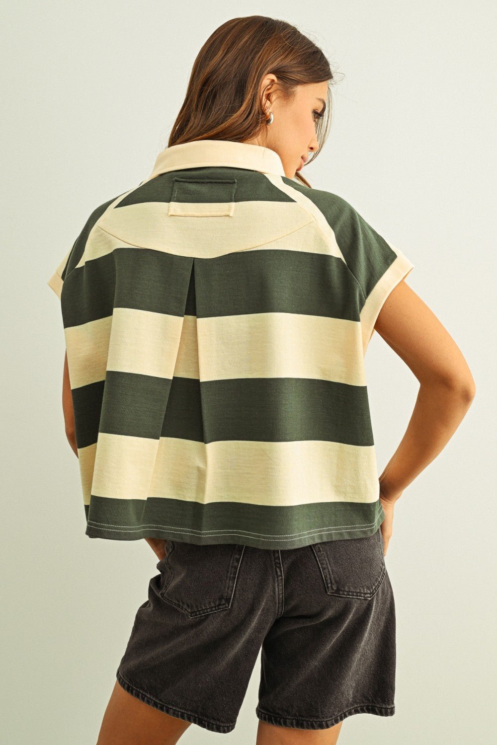 Rose & Lee Co Kelsey Top, Green/Beige Stripe short sleeve