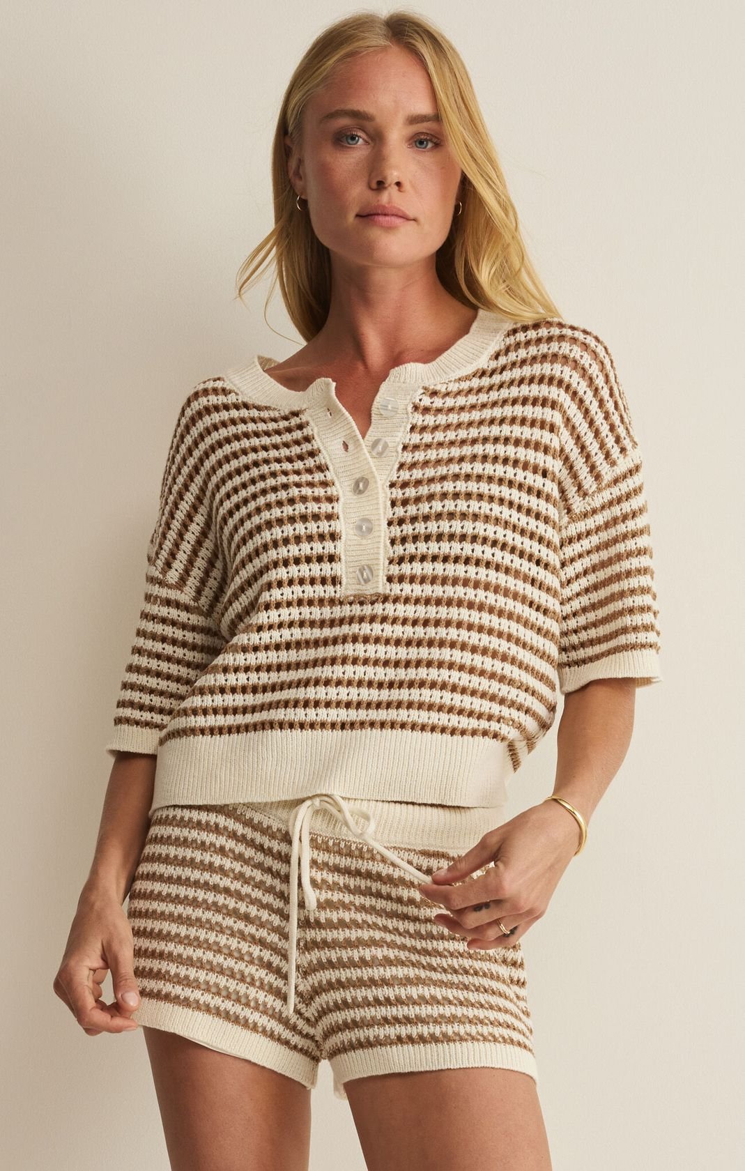 Rose & Lee Co Kylo Top, Taro by Z Supply short sleeve