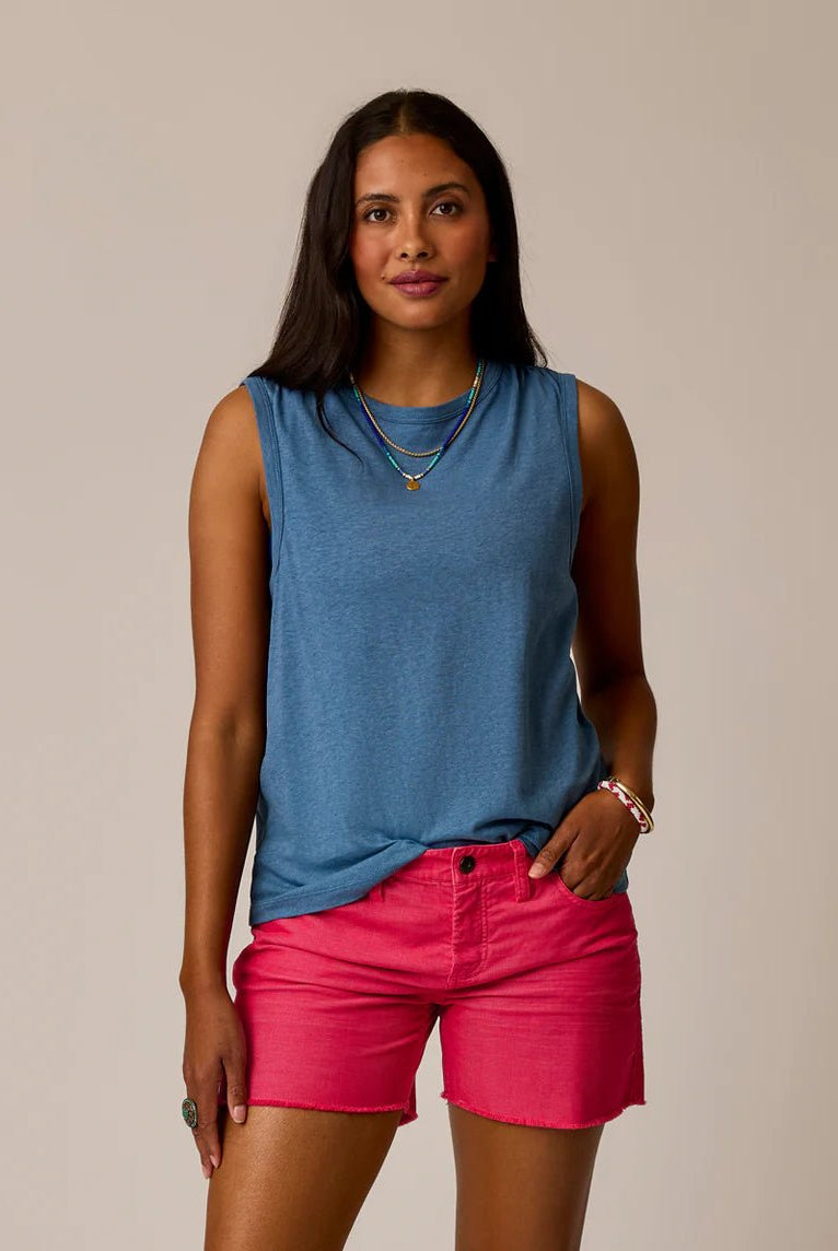Rose & Lee Co Larisa Tank, Captain Tanks