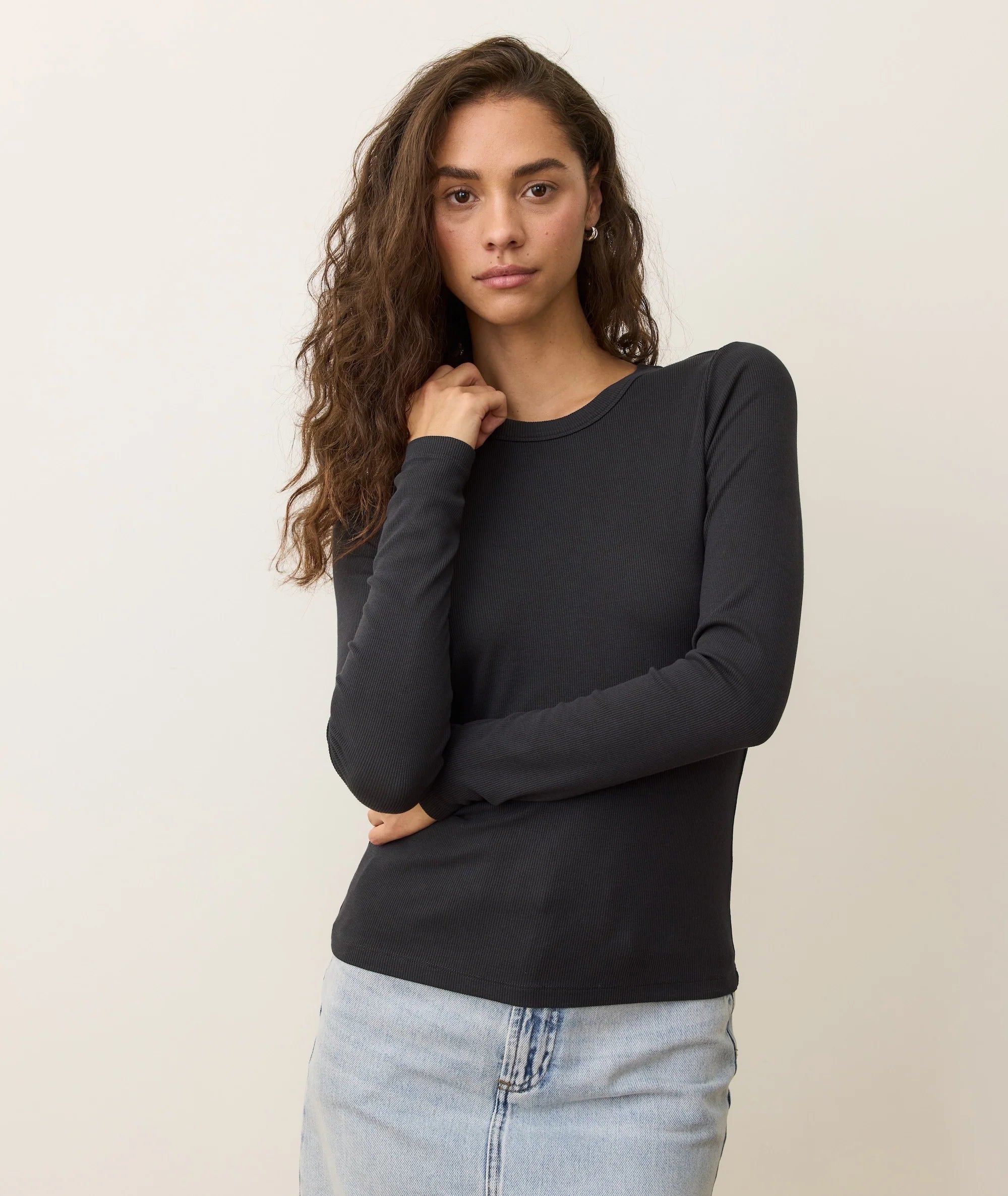Black Long Sleeve Ribbed Crew Neck Top