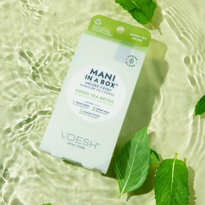 Rose & Lee Co Mani in a Box, Green Tea Bath & Body