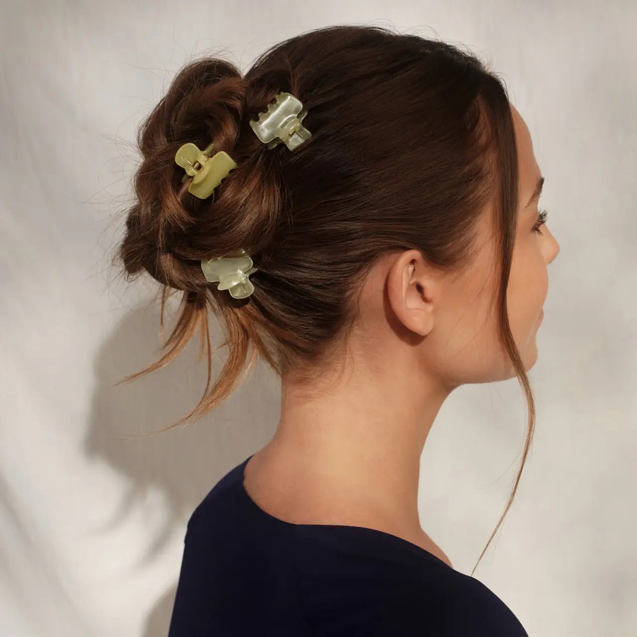 Rose & Lee Co Mini Jelly Cloud Clips 8pc Set, Pearlized Cream & Butter Yellow Hair