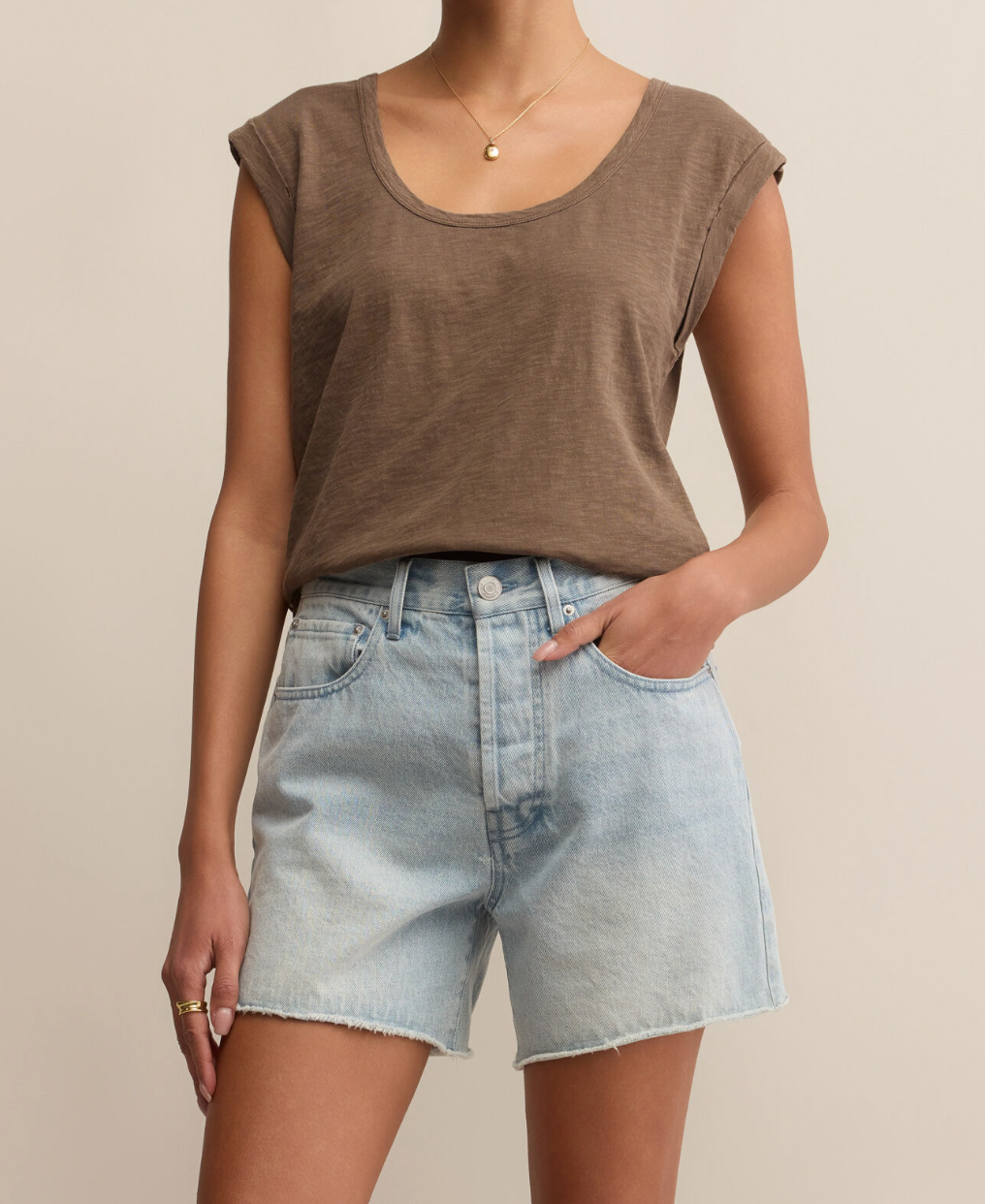 Brown Short Sleeve Scoop Neck Top