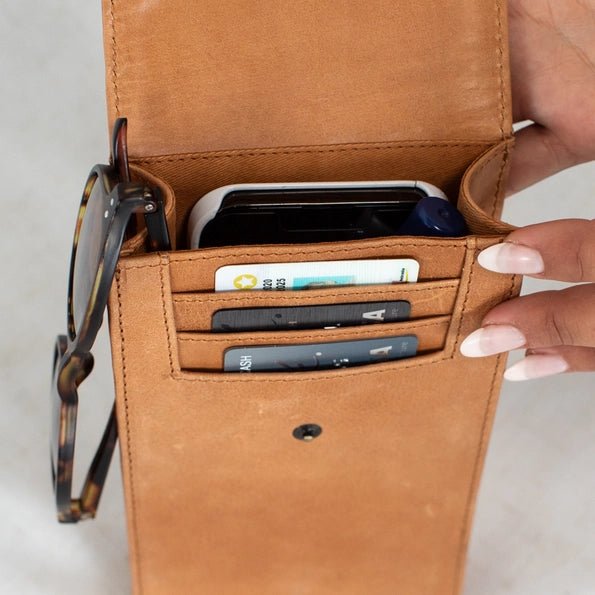 Rose & Lee Co Euro Phone Crossbody Bag, Camel Bags