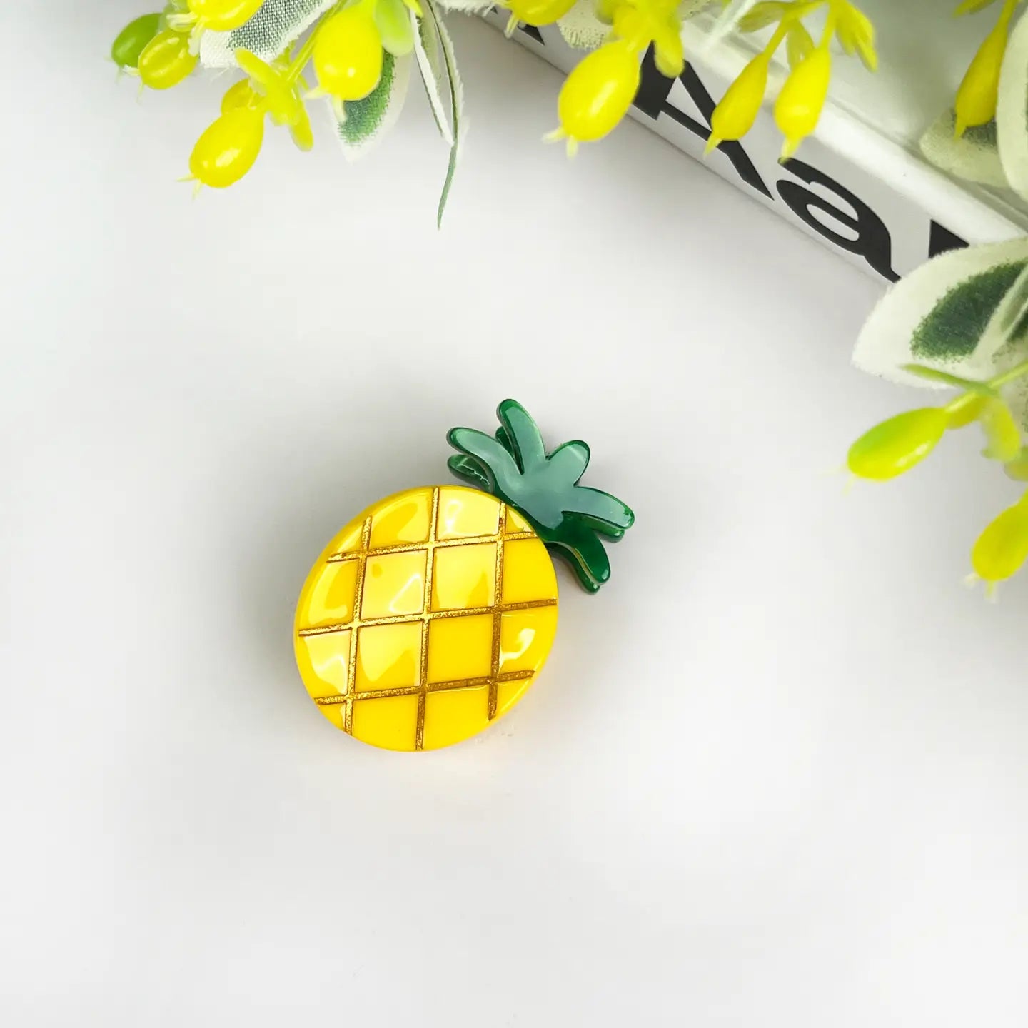 Pineapple Mini Claw Clip