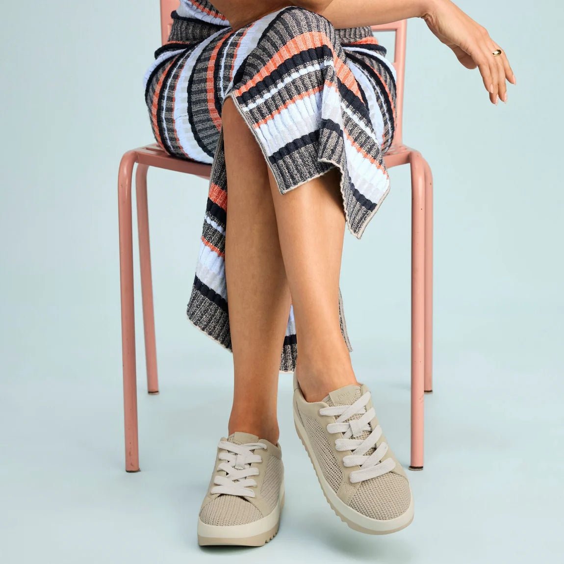 Rose & Lee Co Rea Lace - Up Platform Sneaker, Natural Mesh and Suede Accessories