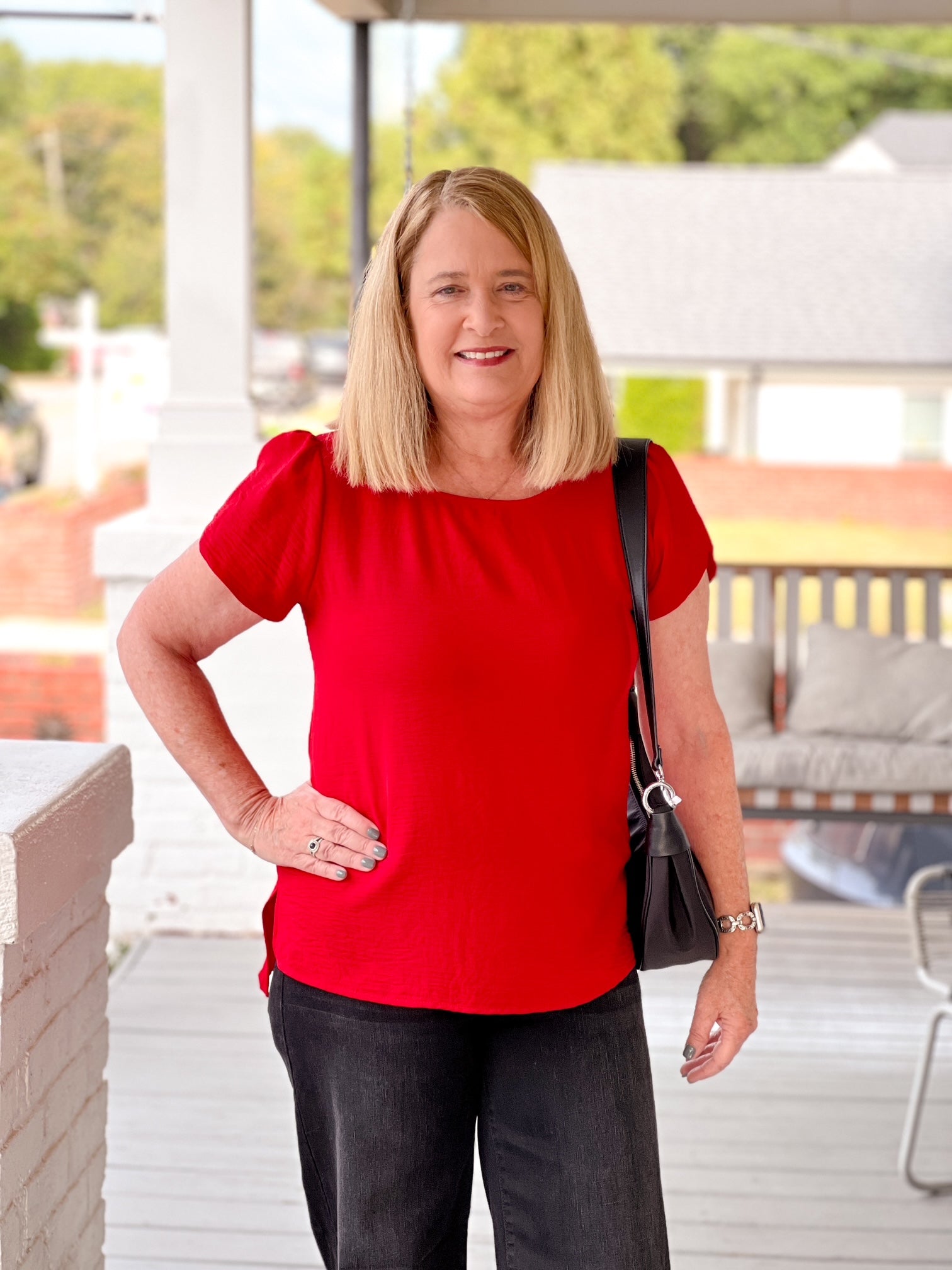 red short sleeve work top