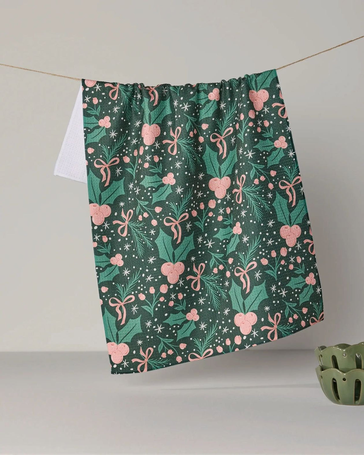 Rose & Lee Co Sugarplum Florals Tea Towel Home & Gifts