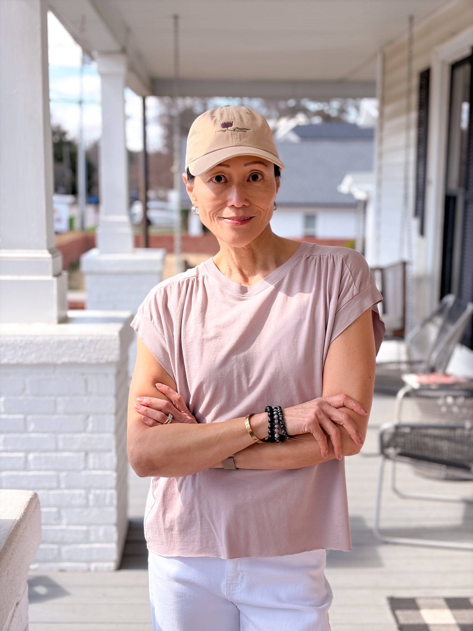 short sleeve casual top in lilac
