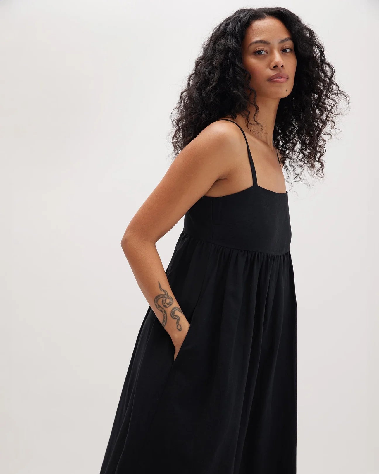 Black Linen Sleeveless Maxi Dress