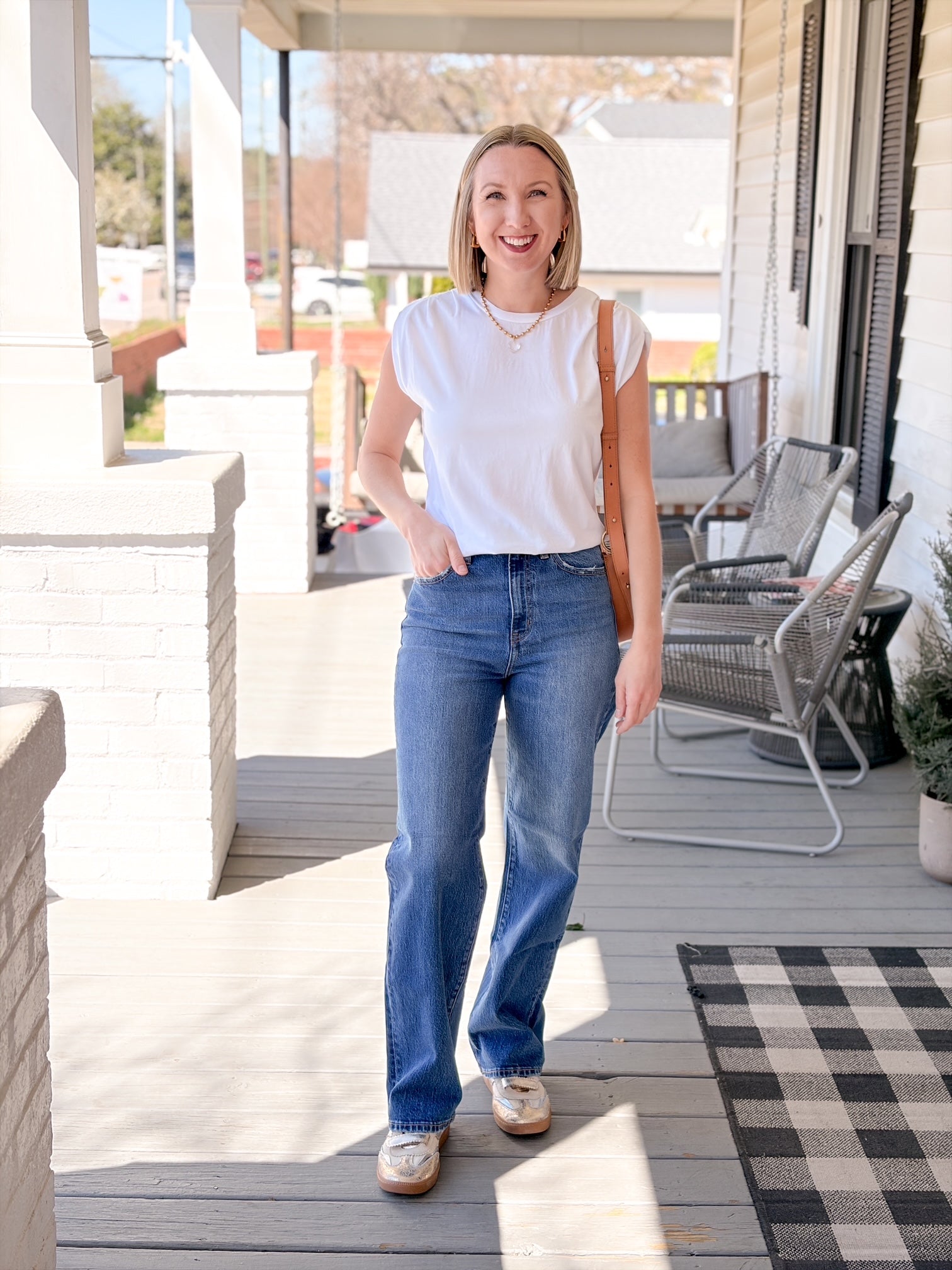 dark wash straight leg jeans