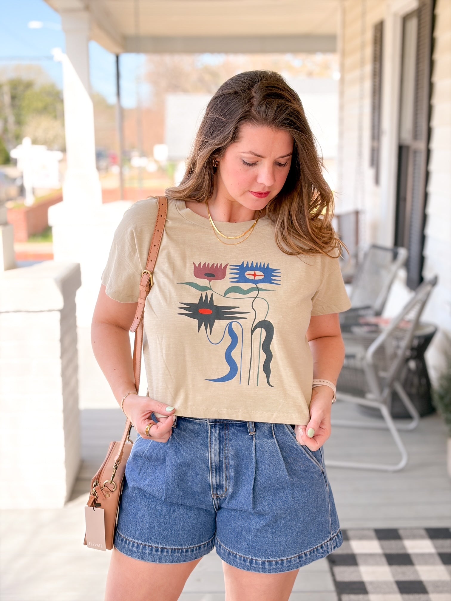 Rose & Lee Co Debra Floral Tee, Eucalyptus short sleeve
