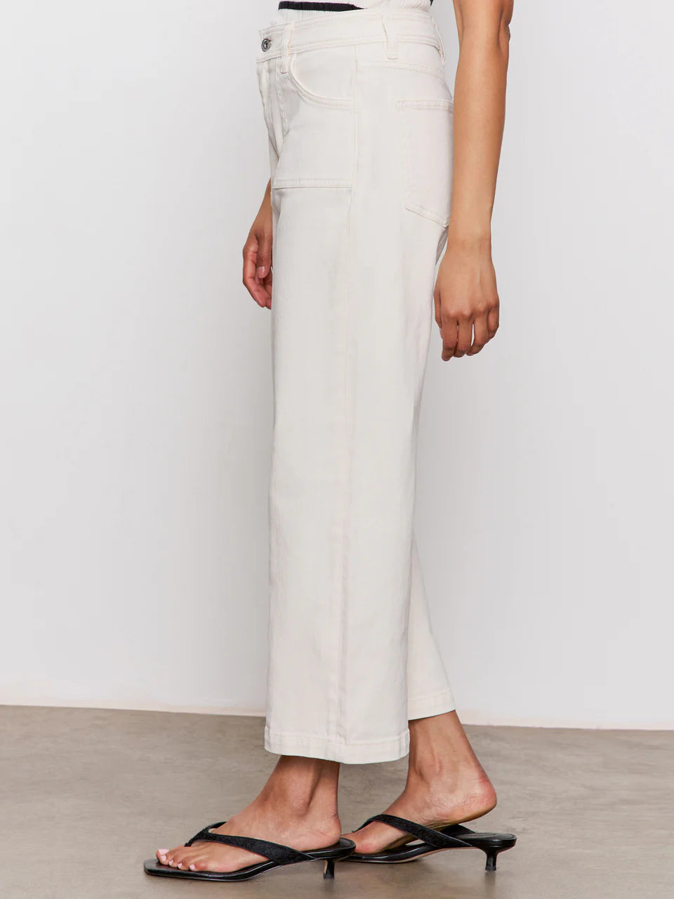 Light Oatmeal Cropped Jeans