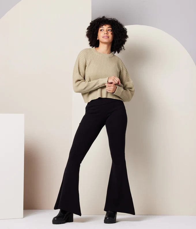 Diamond Sweater | Khaki Green | ROSE & LEE CO. – Rose & Lee Co Diamond Sweater | Khaki Green | ROSE & LEE CO. – Rose & Lee Co