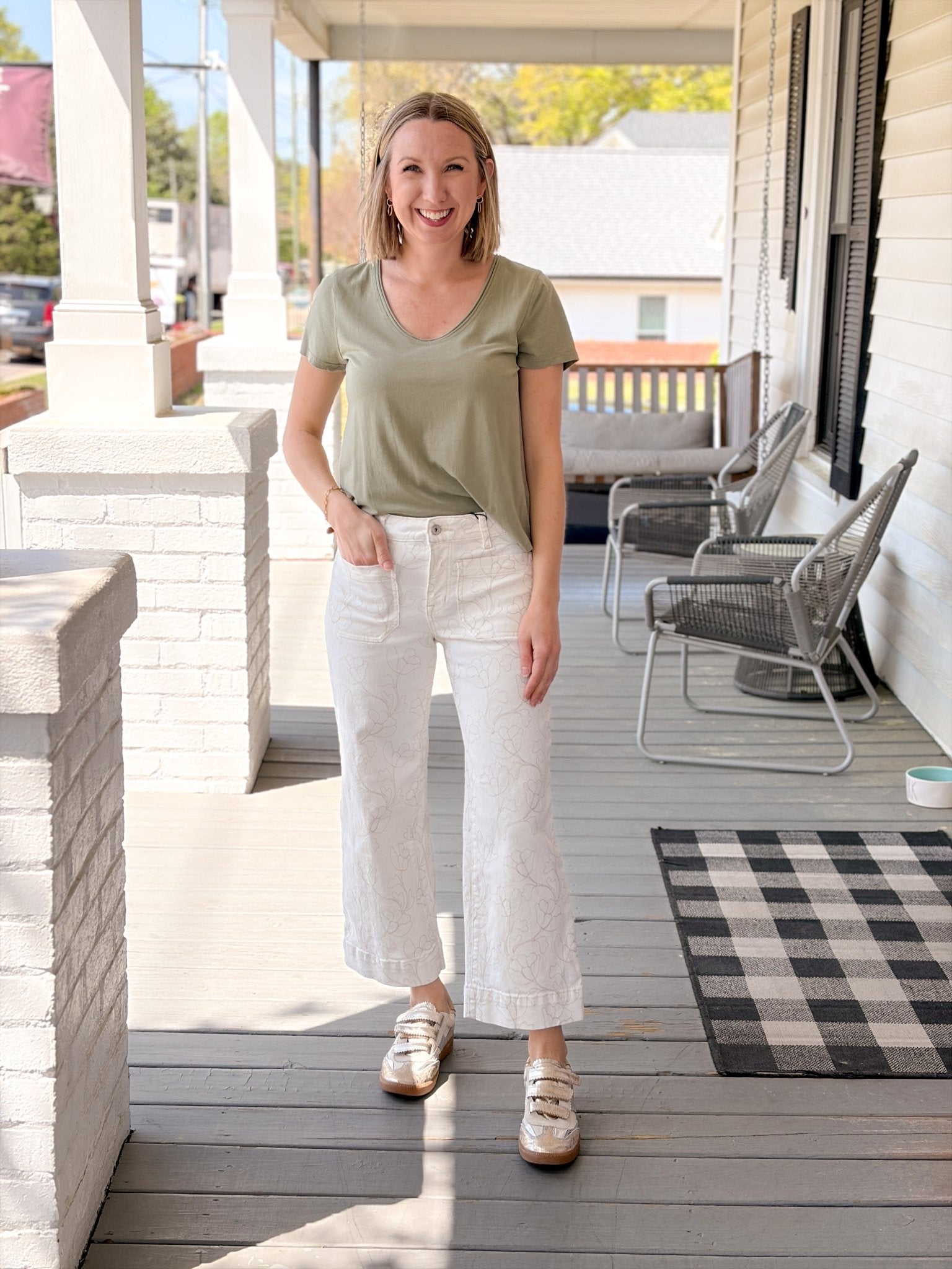 Rose & Lee Co The Marine Crop Jeans, Chalk by Sanctuary Pants