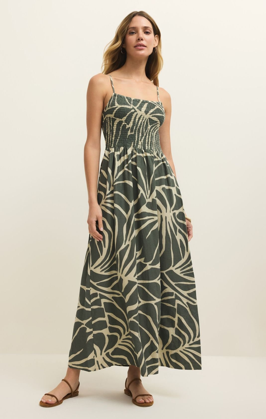 green emerald velvet dress Bayside Palm Dress | Tea Leaf