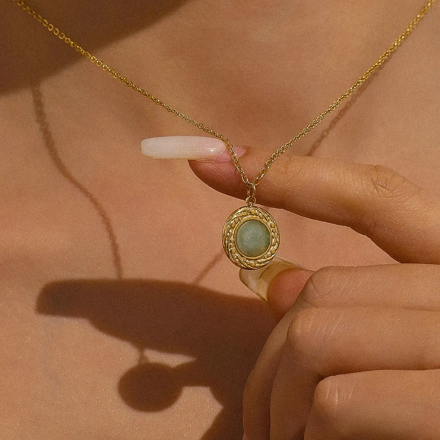 18K Gold Green Pendant Necklace