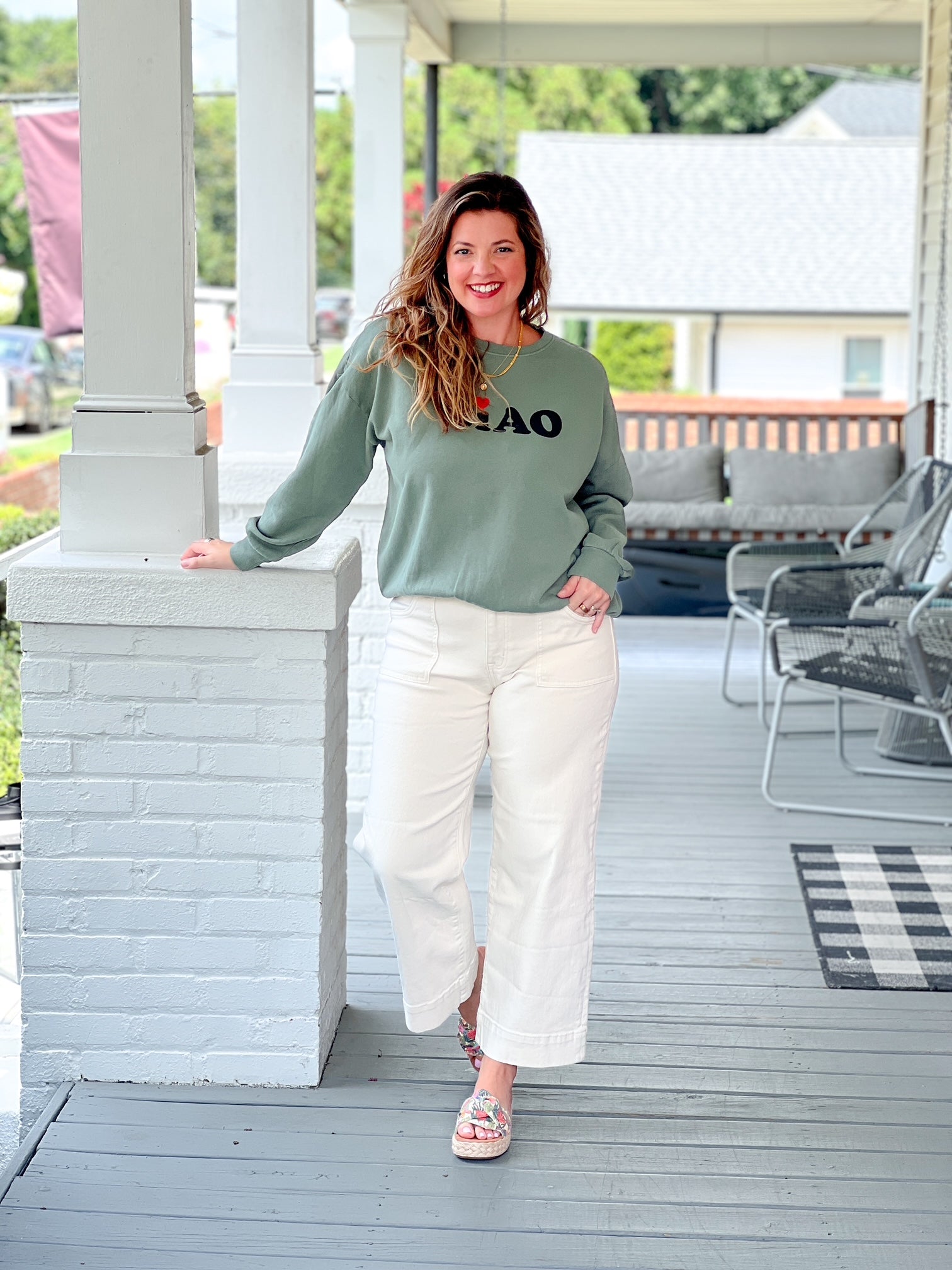 アパルトモン　LISIERE Punch Crewneck Pullover アパルトモンLISIERE未使用Punch Crewneck Pu Ilover